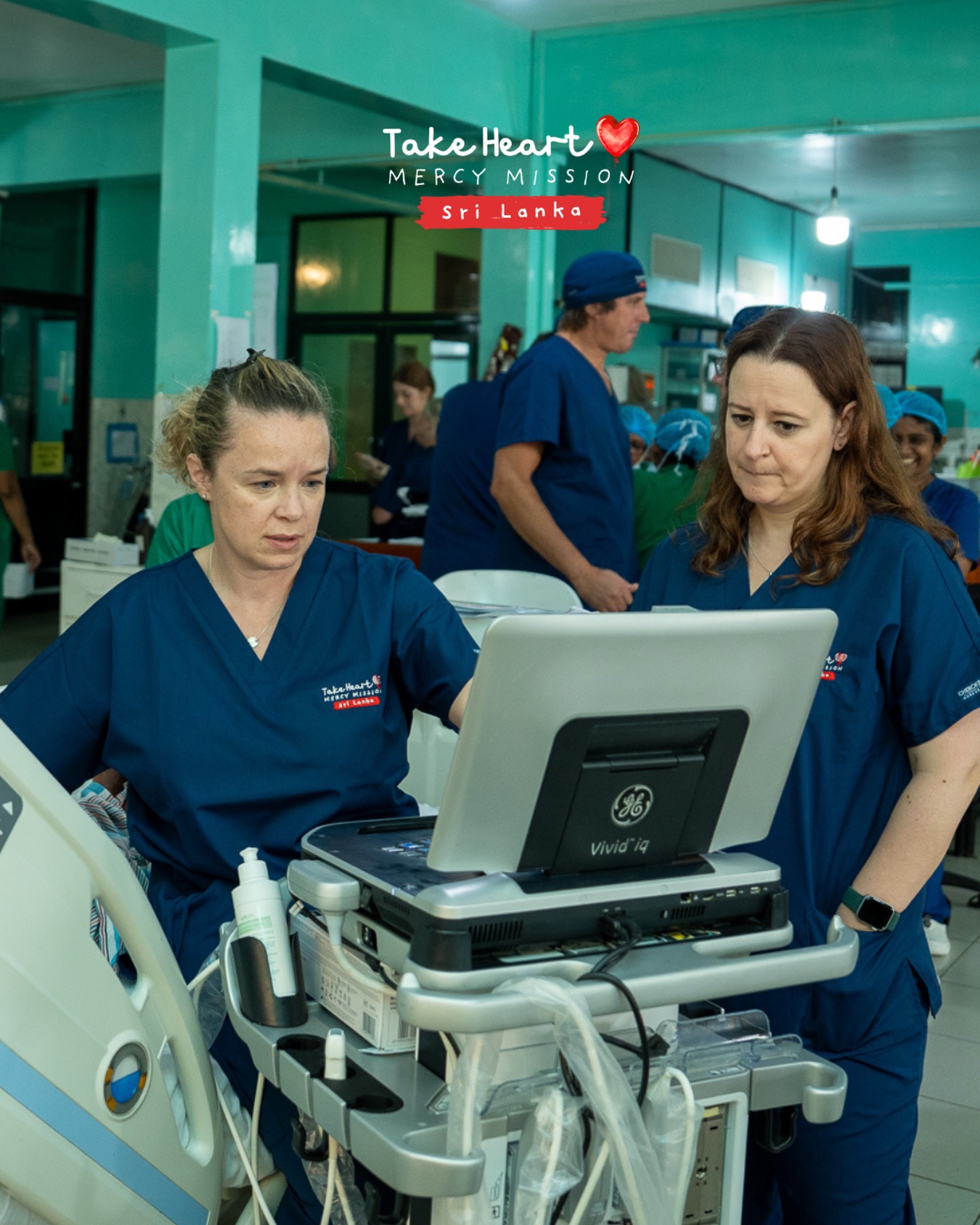 Dr. Rachel Carnall and Ana Redondo monitoring a young patient’s recovery in ICU after surgery.
#takeheartmercymission #savinglittlehearts #srilanka #heartsurgery