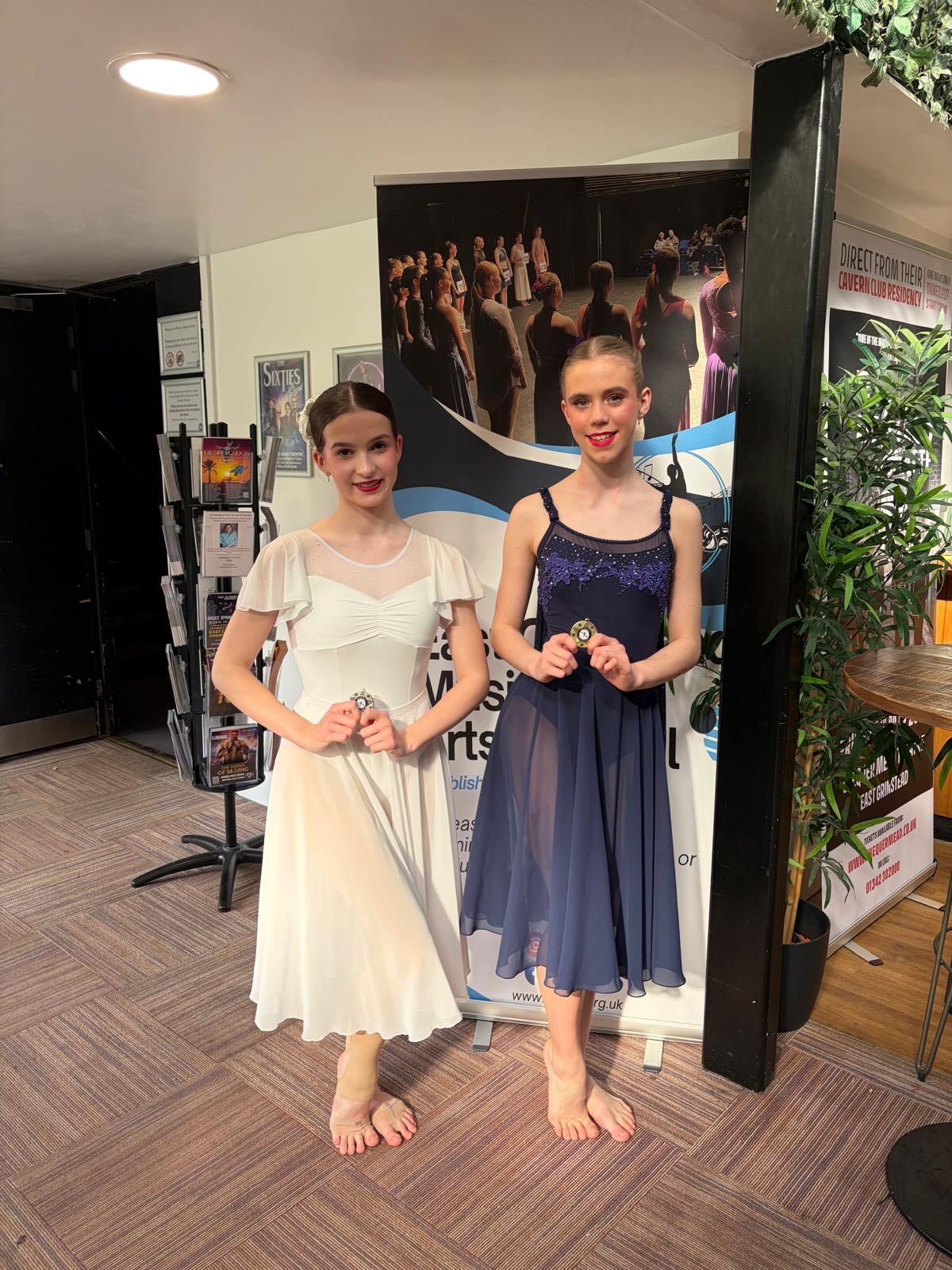 It’s the first weekend of the wonderful @eg_maf festival and it’s been a fantastic one for Lara and Martha. As well as beautiful performances and fabulous results they have also both been selected to perform in the Senior Bursary class this evening! Congratulations girls - what a weekend!⭐️
🥇Martha 13-14 Contemporary
🥇Lara 13-14 Ballet
🥇Lara 13-14 Lyrical
🥈Martha 13-14 Lyrical
🥈Lara 13-14 Modern
🥉Martha 13-14 Ballet
🥉 Lara 13-14 Contemporary
🥉Lara 13-14 Narrative
🥉Lara 13-14 Tap
🥉Lara 13-14 Musical Theatre