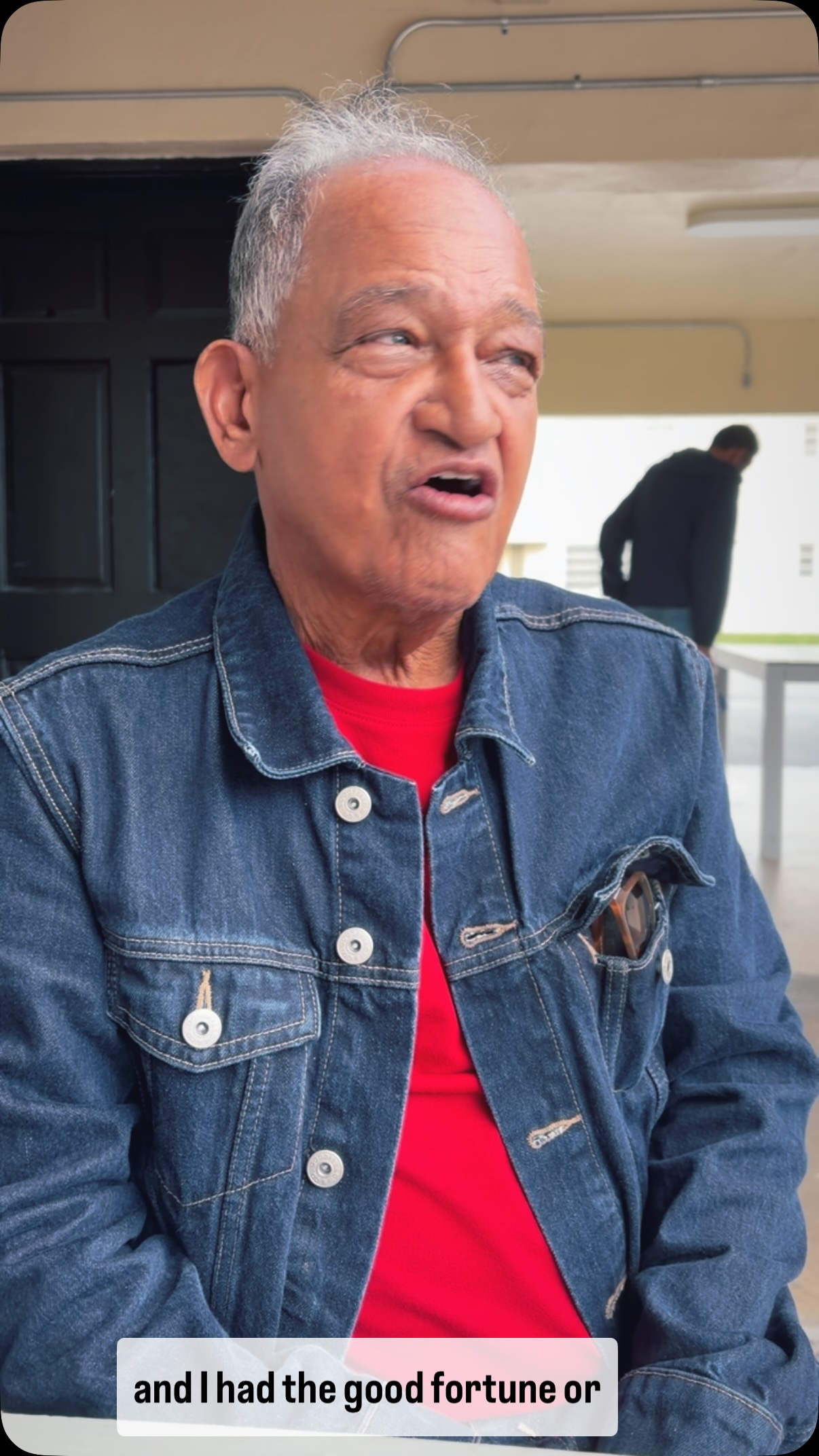 George!
Veteran and homeless? No way! We are here to help! No one left behind! Thanks for your service my friend! AMDG!
#homeless #endinghomelessness #hermanosdelacalle #invisiblepeople #miami #veteransupport #veteran