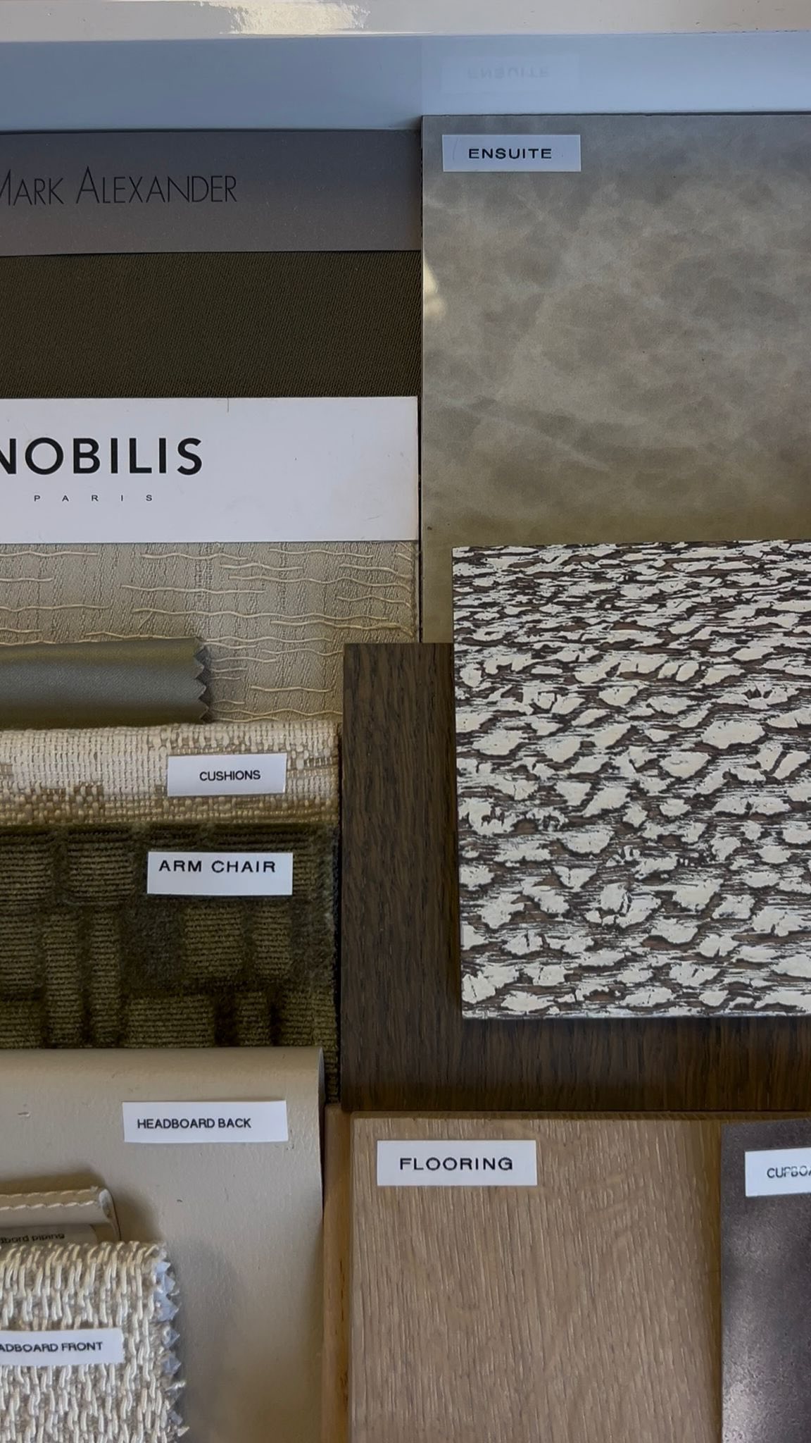 S C H E M I N G | Busy scheming for the dreamiest Master Suite yesterday, think layers on layers of natural textures and deep rich greens and bespoke finishes. We can’t wait to see this one come to life!