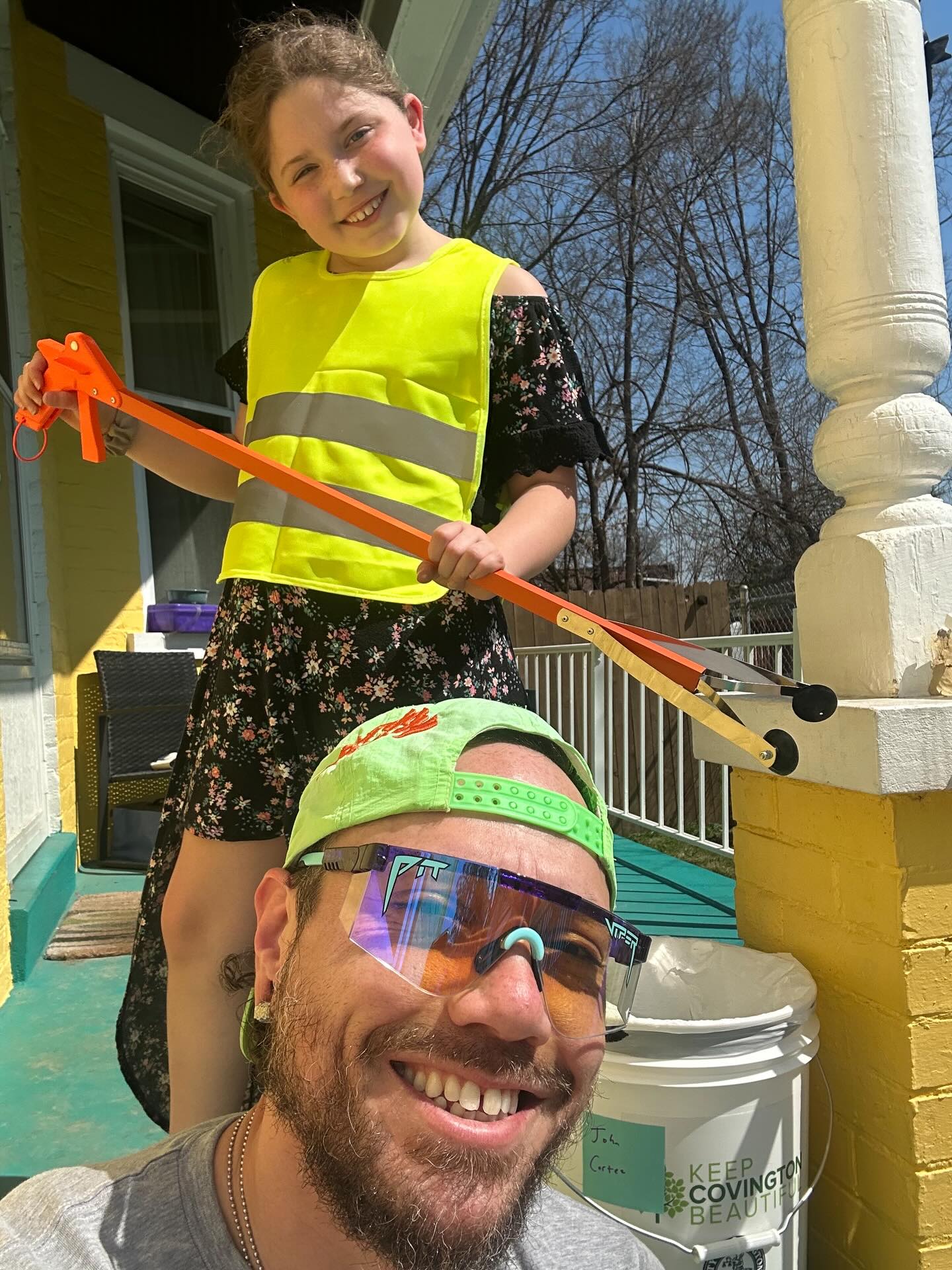 Adopt-a-SpotLight ⭐️ A big thank you to our Adopt-a-Spot partners John and Mackenzie, who keep their corner of Greenup looking spick and span! And a big thank you to ALL Adopt-a-Spot participants - you all volunteered 648 hours and picked up 990 pounds in March!
