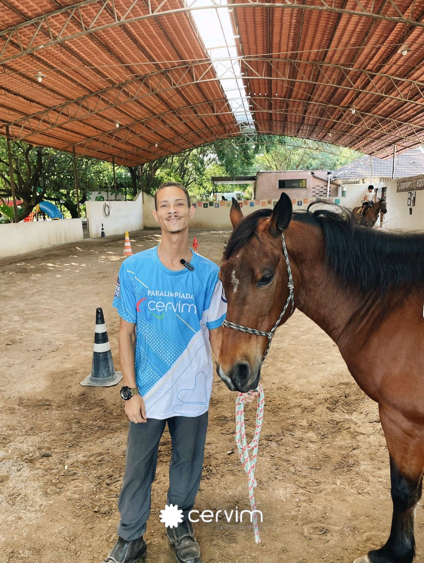 Matheus e o Sapinho passaram para avisar que na semana que vem, tem a equipe de Equoterapia brilhando aqui no nosso Instagram!
O que será que vem por aí? 🤭
#cervim20anos #equoterapia #terapiacomcavalo #Cervim