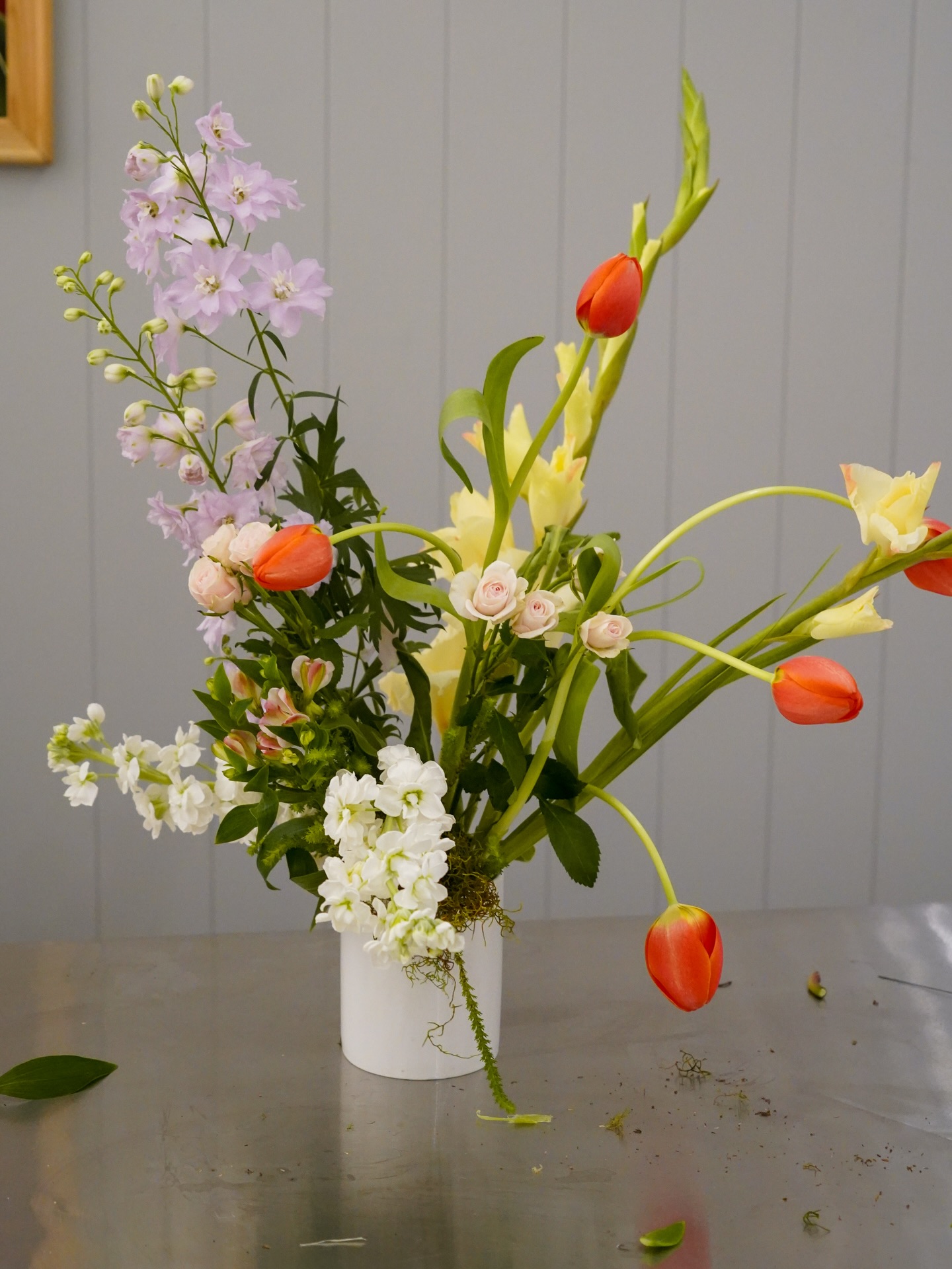 WORKSHOP UPDATES:
May 8th - Vase & Flowers Workshop with Eden Ceramics (please book through Eden Ceramics website)
May 10th - Mothers Day Bouquet Workshop (2 spots left)
Possibly a Yoga & Flowers collab workshop in May. TBC
Next Workshops will be in June :) 🌸