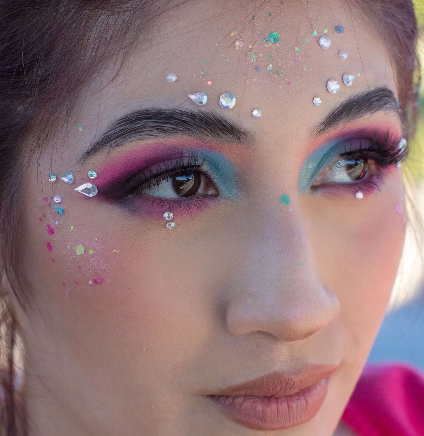 Getting rave-ready with full hair and makeup transformations. Whether you want something cute, bold, or extra, we’re here to create your perfect EDC glow.
Book your spot before they’re gone! Call or text (702) 358-1161 or glamandglouniversal@gmail.com
#edclasvegas #ravebraids #ravemakeup #pulr #insomniac