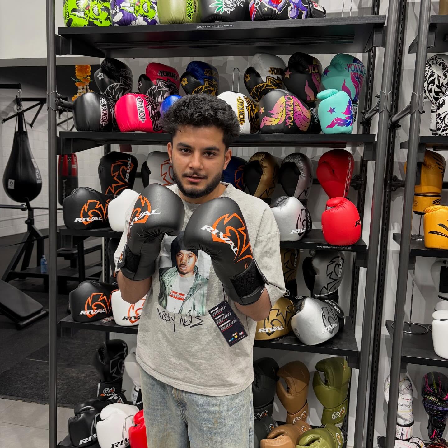 Quality gear for a quality athlete. We appreciate you for stopping by to grab these @rivalboxinggear gloves!