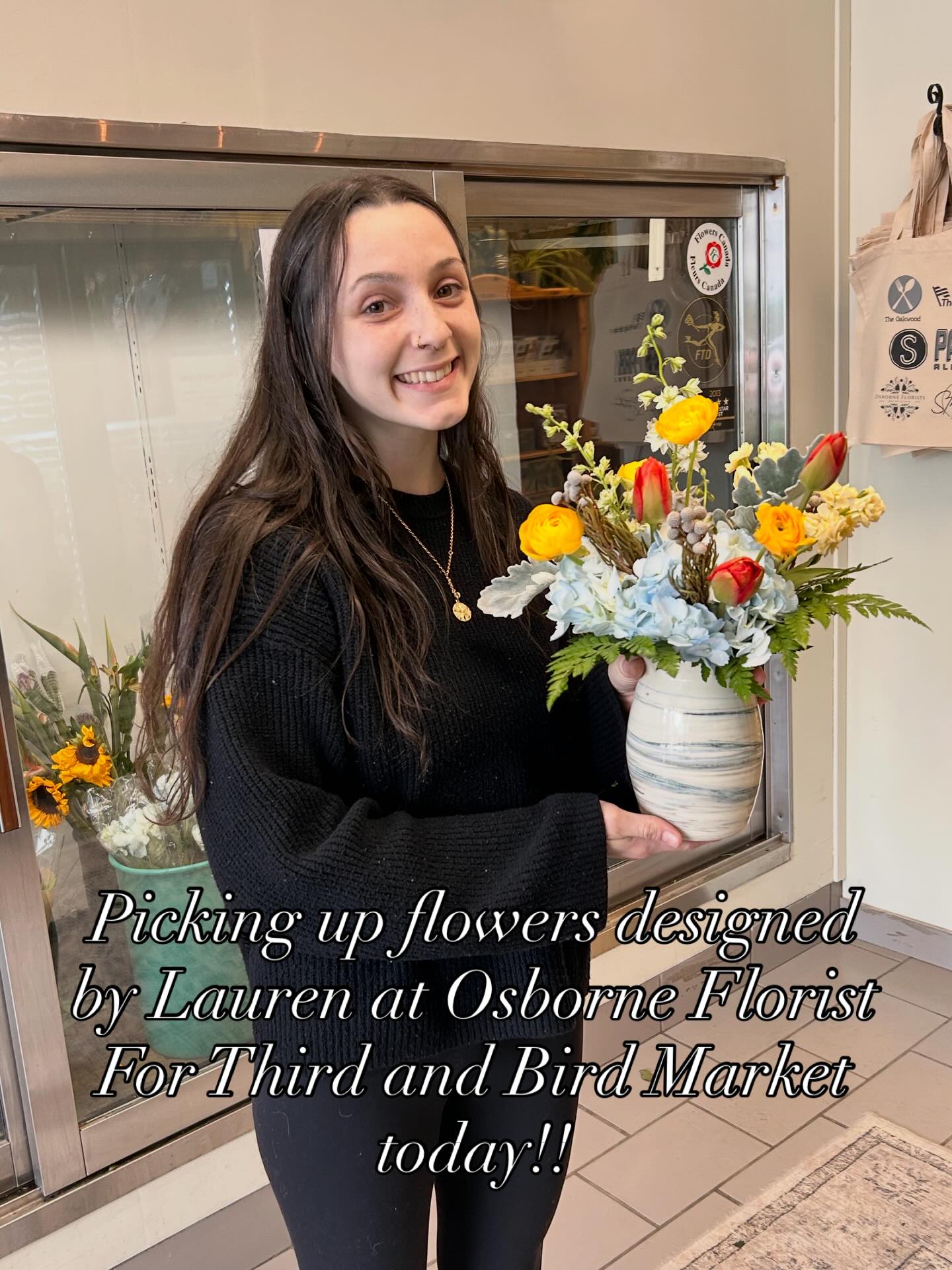 Come to Third and Bird Market market this weekend and see beautiful flower arrangement by Osborne Florist #osborneflorists #thirdandbirdspringmarket