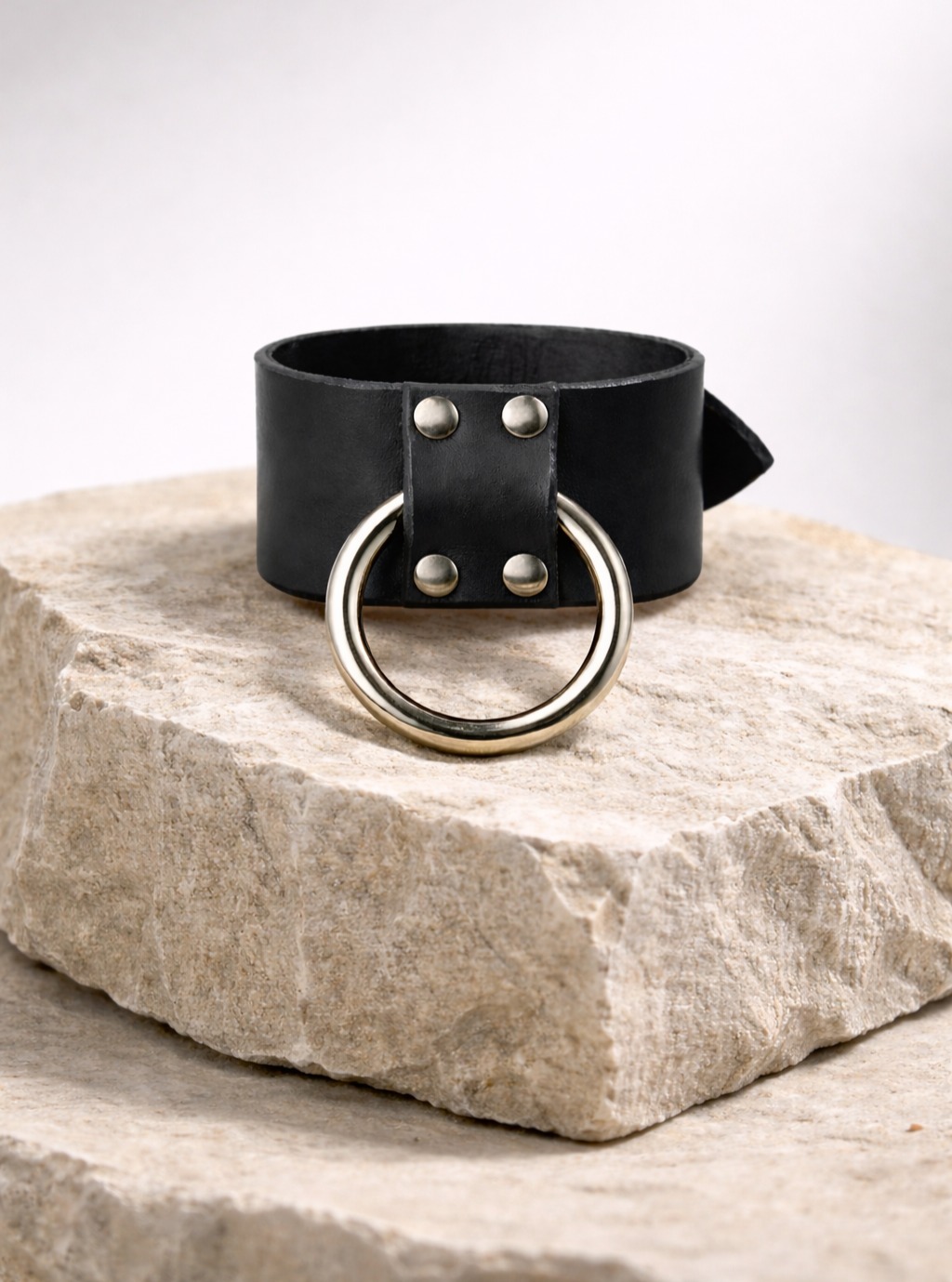 ICHOR bracelet
www.ichor-creation.com
#Leather #Accessories #ICHOR