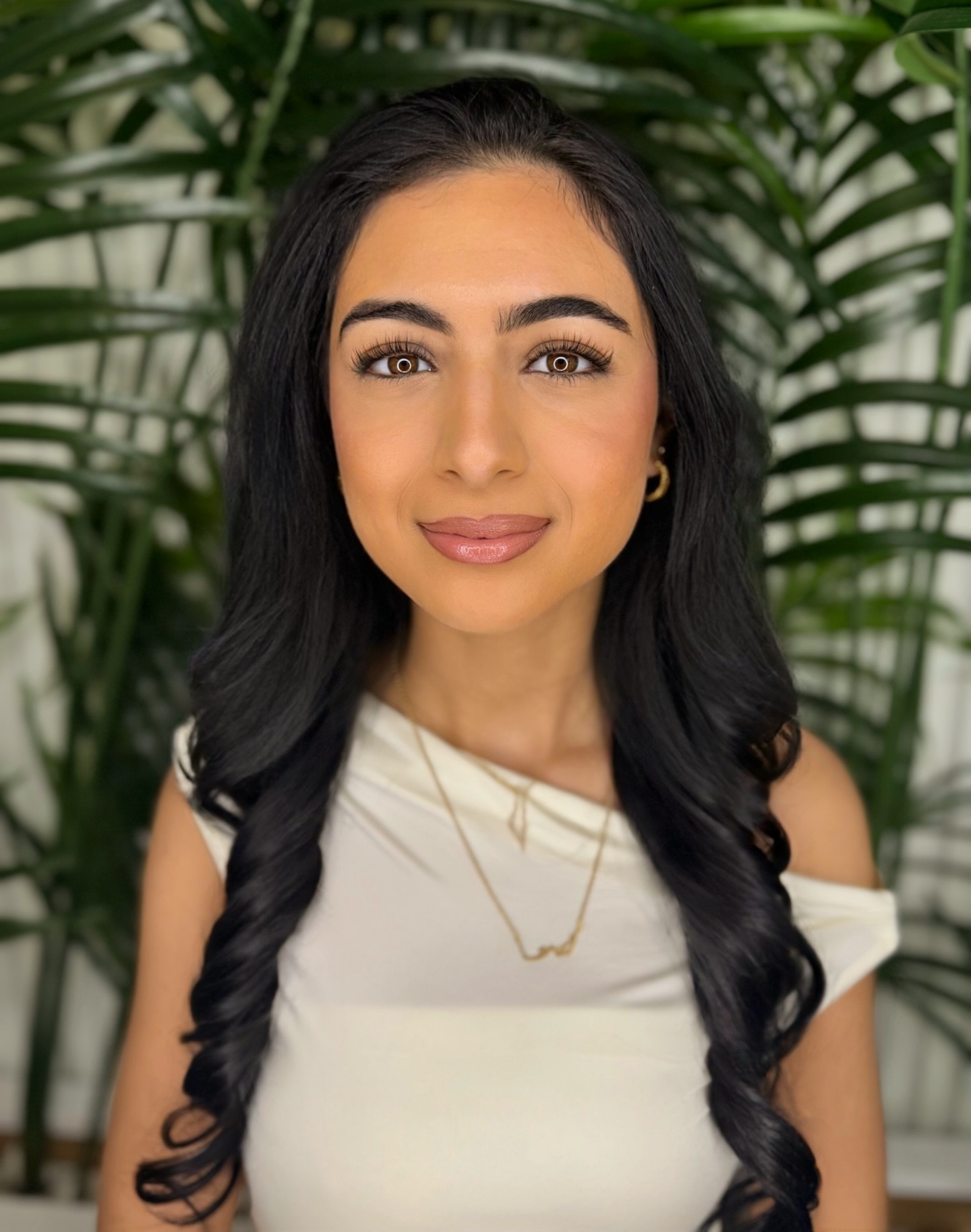 If you’ve been wanting that effortless, put-together look… this is it 🪄
Our brow Wax + Tint & Keratin lash lift combo is the ultimate glow-up without the daily effort ✨
Imagine waking up with:
✨ perfectly shaped, fuller-looking brows
✨ lifted, curled lashes that actually stay
✨ no need for mascara or brow products
Less time getting ready, more time feeling confident.
Soft glam. Low maintenance. Real results.
Book your appointment today!
www.solbeautyloungenj.com