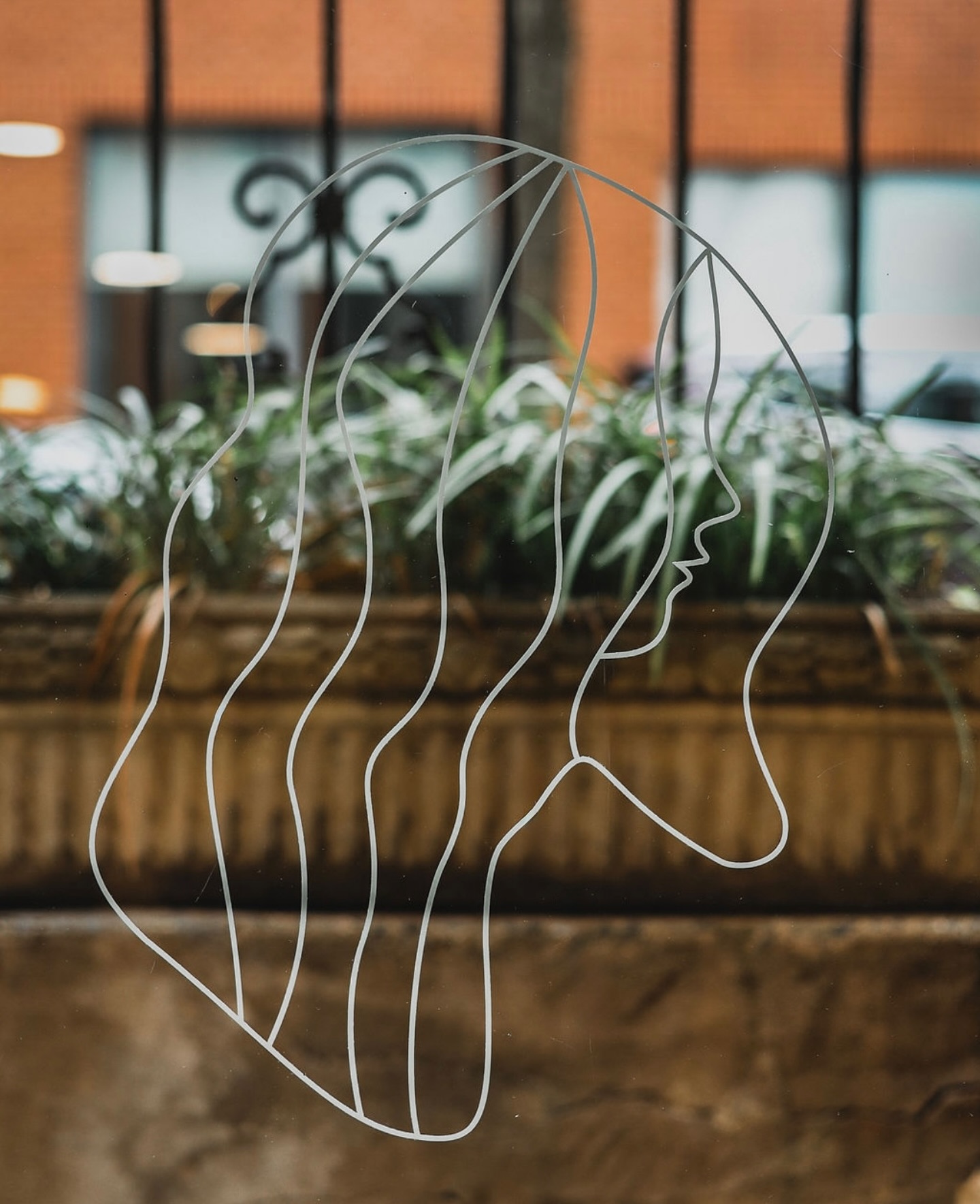 happy earth day!! we’re proud to be a sustainable salon offering non-toxic haircare and to be part of Green Circle Salons. this recycling program helps us keep salon waste like hair, foils, and color out of landfills. thanks for supporting a salon that cares about your hair and the planet 🌱