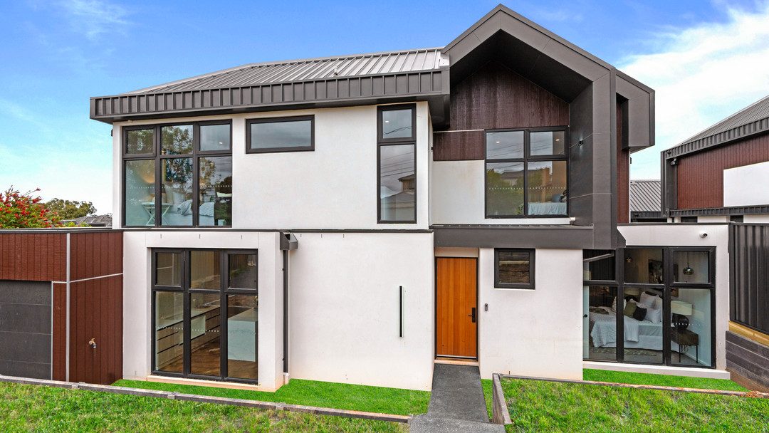 Excited to share a new project in our portfolio: Glen Waverley
You can check it out on my site
#NewWork #townhouses #happyclient #LinkInBio #glenwaverley