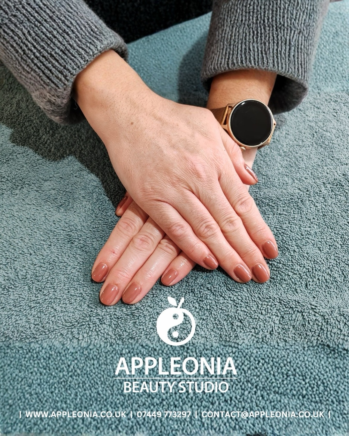 Fresh, glossy nails ✨
A simple Shellac manicure is the perfect way to feel polished, put-together and confident… whether it’s for everyday or a special occasion.
Long-lasting, high shine and beautifully natural… sometimes it’s the little things that make the biggest difference 💅
Ready for your next set?
📩 Give us a call today to get yourself booked in:
Tel: 01727 825258
WhatsApp 07449 773297.
#stalbans #StAlbansMums #ShellacNails