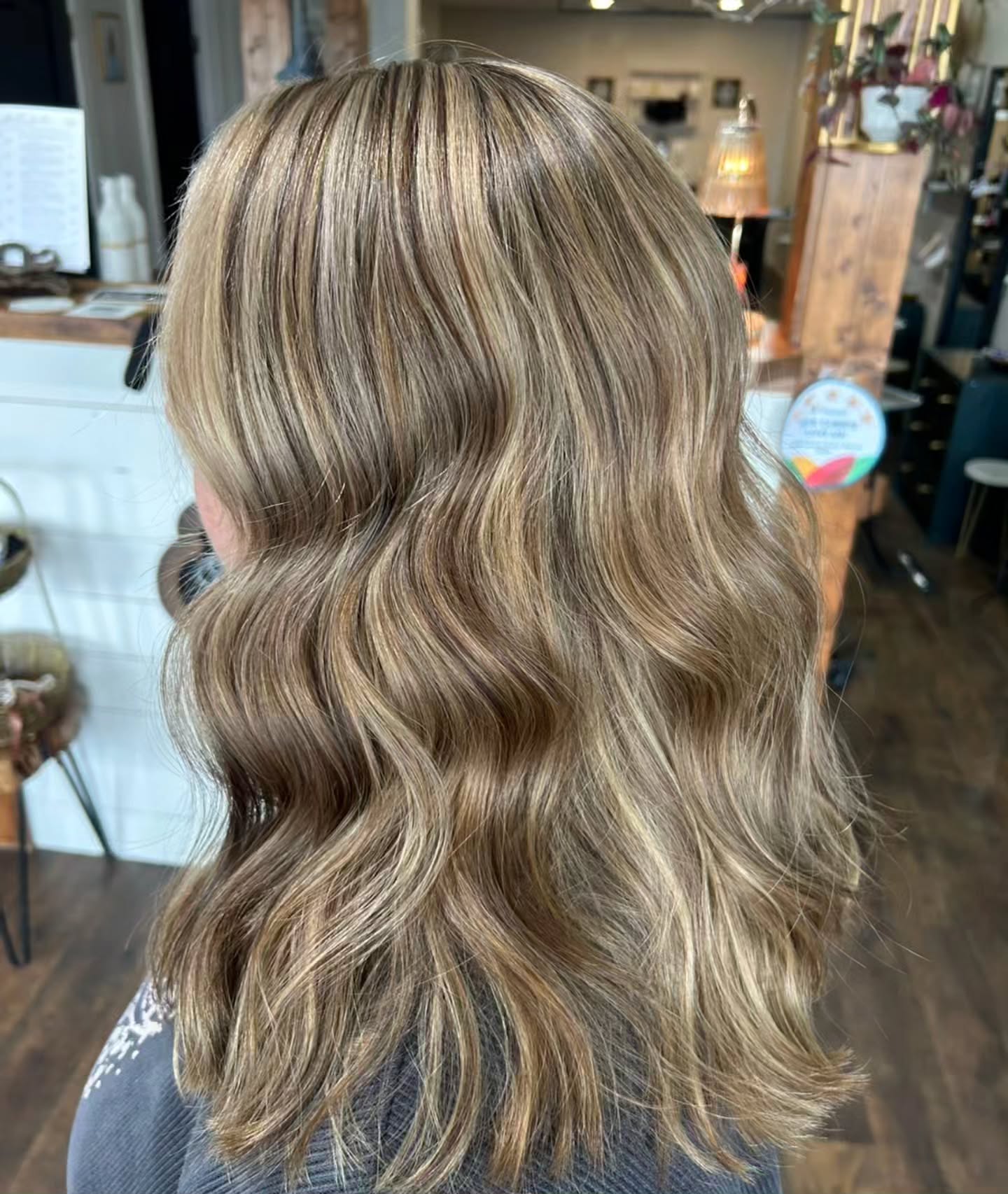 Beautiful dimensional color by Jadyn 😍