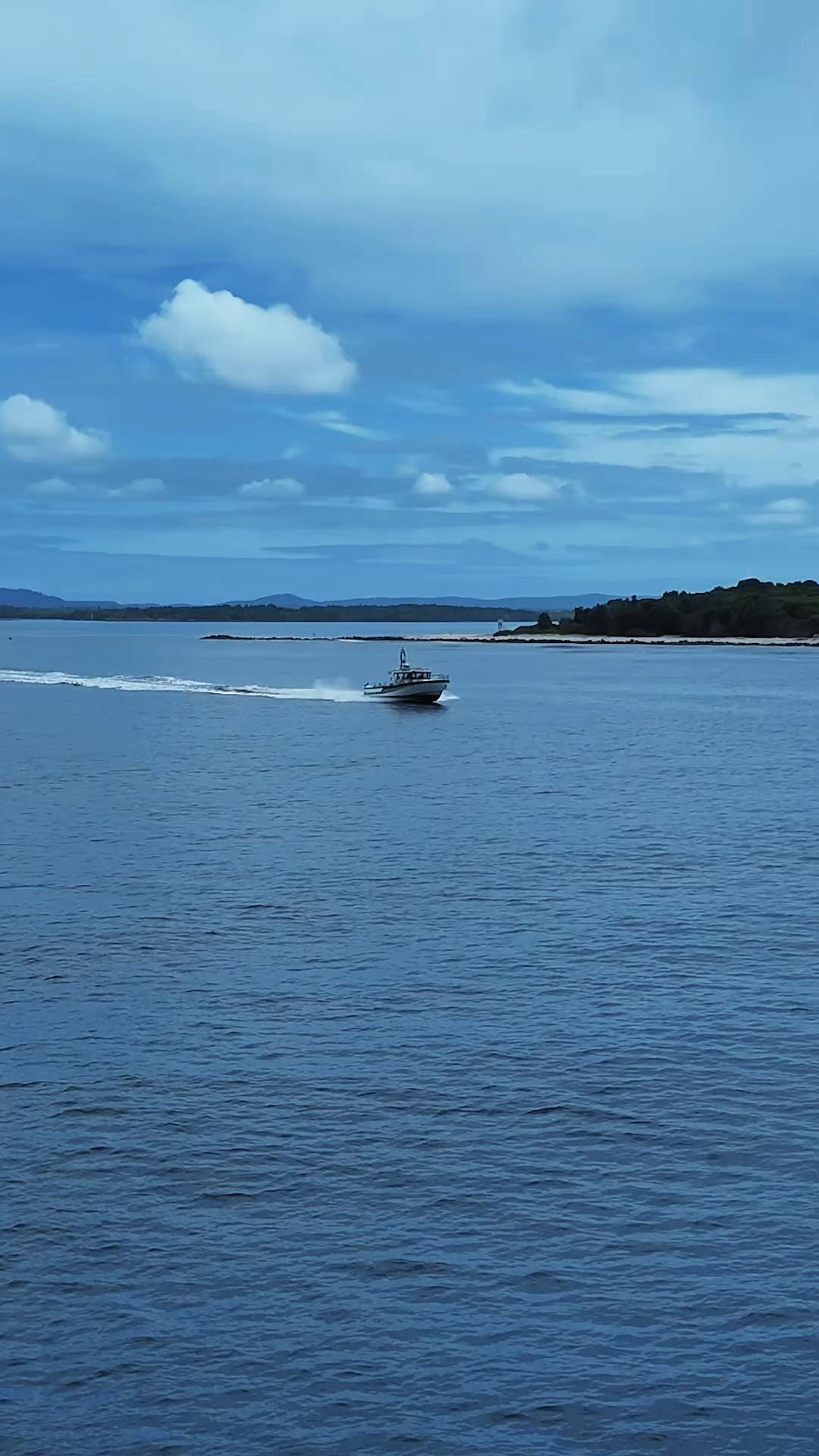 We're proud to announce the Marine Rescue 30, a VYCOR Secure 30, has been awarded Best SAR Boat 2025.
Developed in close collaboration with Marine Rescue NSW crews, this vessel is purpose-built for offshore search and rescue, combining stability, speed, and range with a layout designed to support crew performance during extended operations.
From challenging conditions to critical response scenarios, it’s engineered to deliver when it matters most.
@marinerescuensw
@workboatworld