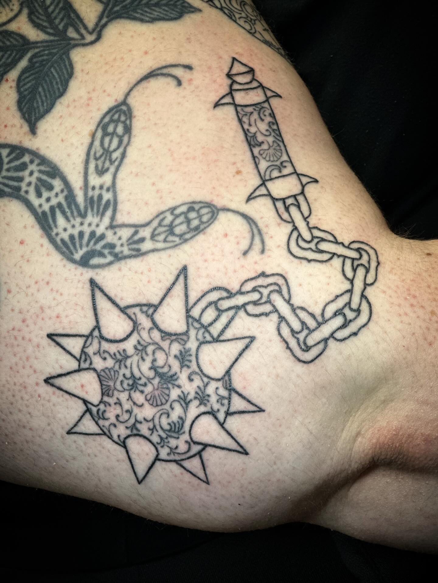 Some healed and fresh woodcut style pieces #woodcuttattoos #phillyprintmakers #phillylinework