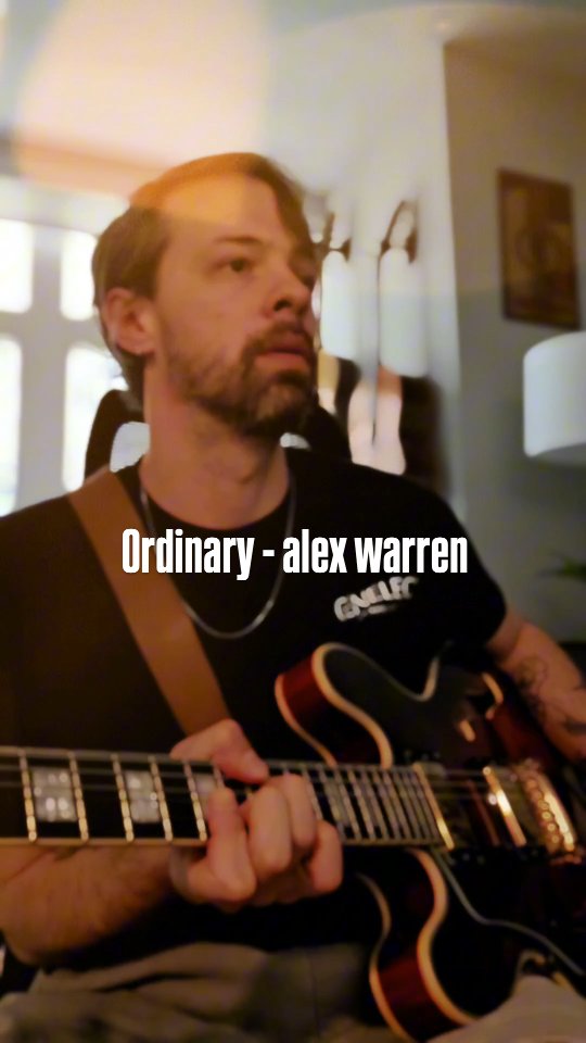 lil guitar arrangement for ordinary by Alex Warren what did you think? Lmk! (real madrid x bayern going on in the back, what a game ⚽️) #music #guitar #ordinary #guitarist