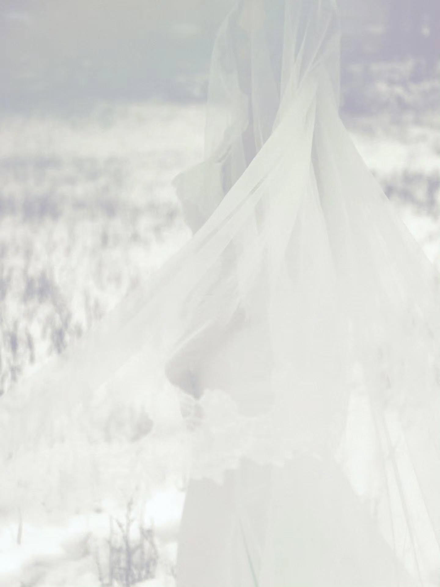 McKayla & Barrett ♡ wed on a windy winters day ♡
.
.
.
.
.
.
.
.
.
#filmweddingphotographer #calgaryweddingphotographer #vancouverweddingphotographer #canmoreweddingphotographer #documentaryweddingphotographer