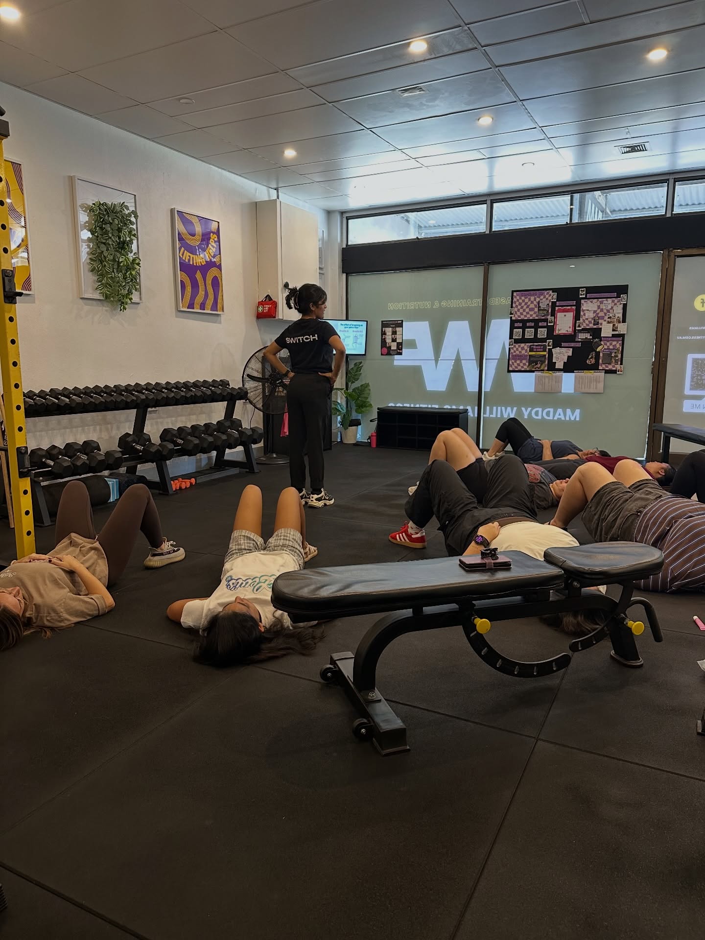 So lucky to have had Subanu from @concord.switch come in to chat all things Pelvic Floor 🙋🏻♀️
For so long I assumed it was a later problem… I can tell you it is not.
Issues aren’t just reserved for perimenopause or childbirth, they’re even common in athletes!
If you don’t know much about pelvic floor, take this as a sign to educate yourself 🩷