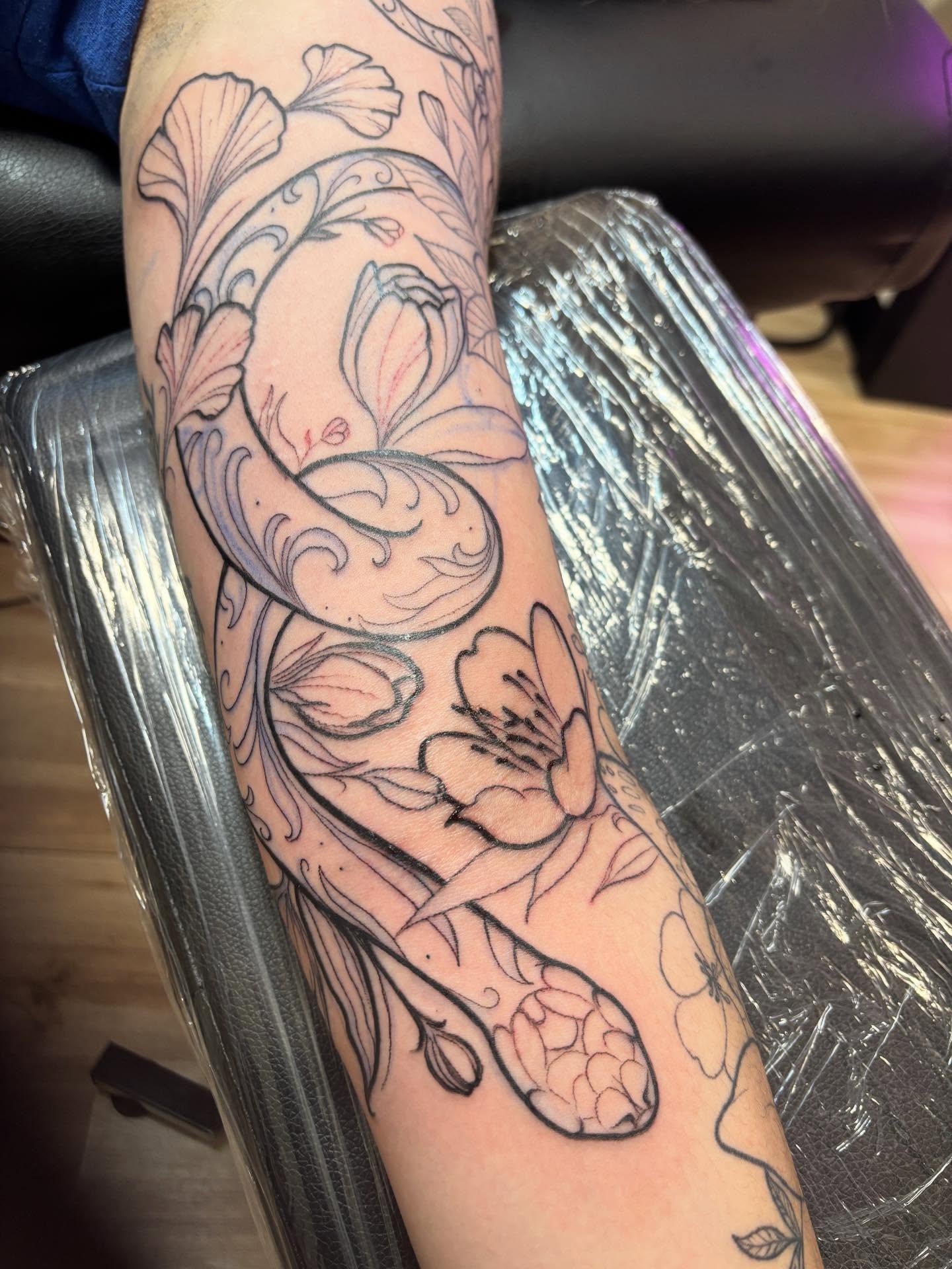 Outlines #fyp #tattoos #flowertattoo