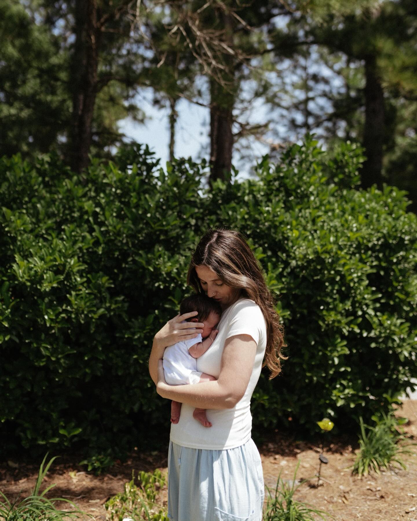 meet the newest skater girl, Blair 🤘🏼
I got to spend the afternoon with them at their new home in Jacksonville just capturing some of the sweetest moments.
I first met Bailey & Mike in 2022 when they were living in Pensacola and eloped at the courthouse. They have since then asked me to take photos for them multiple times, including once when they lived in Virginia… and Bailey has recommended me often and also for two of her friends weddings. ’m just so lucky that this job allows me to not only meet new people, but to also make great friendships along the way.
Getting to meet their new addition to the family was so fun, and I’m just so happy for them!
*last slide the day they got married 🥹*
Pensacola photographer, Travel photographer, Family photographer, Florida photographer, A. Lynne Photography, Photographer, Florida, Newborn photoshoot