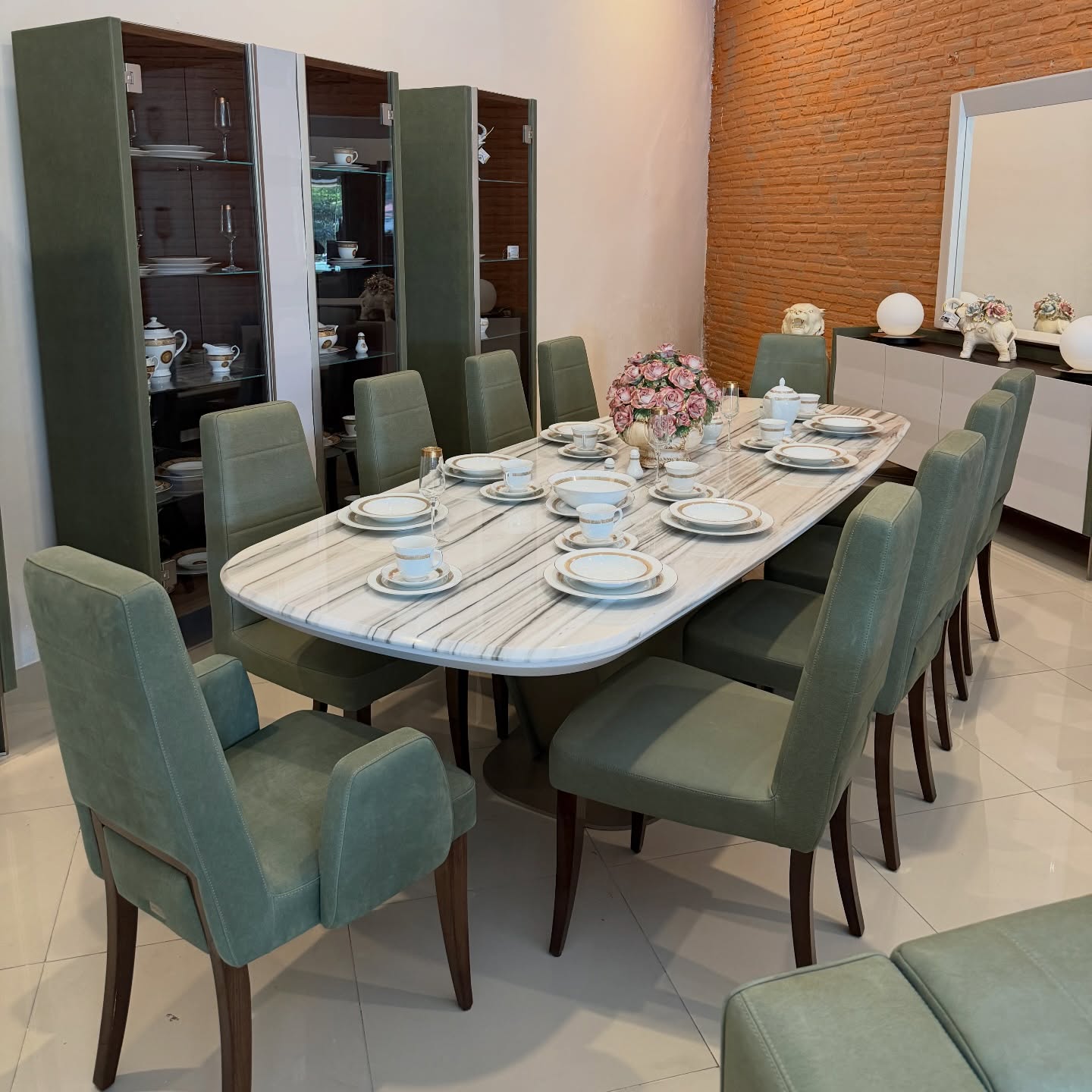 Muebles Exclusivos Importados de Italia a tu hogar !!
🌐 https://www.dortizmuebles.com
📲 https://wa.me/523314096151
TE ESPERAMOS EN NUESTRAS SUCURSALES:
📌SUCURSAL ZAPOPAN
Av. Patria No. 603 Esquina Aldous Huxley
Colonia Jardines Universidad
Zapopan, Jalisco México.
Cel Ventas 33 2612 1670
📌SUCURSAL NAUCALPAN
Periférico Blvd. Manuel Avila Camacho No.550
Naucalpan de Juárez, Edo Mex.
Cel Ventas 55 6086 6314
#dortizmuebles #mueblesdeitalia #mueblesimportados #mueblesitalianos