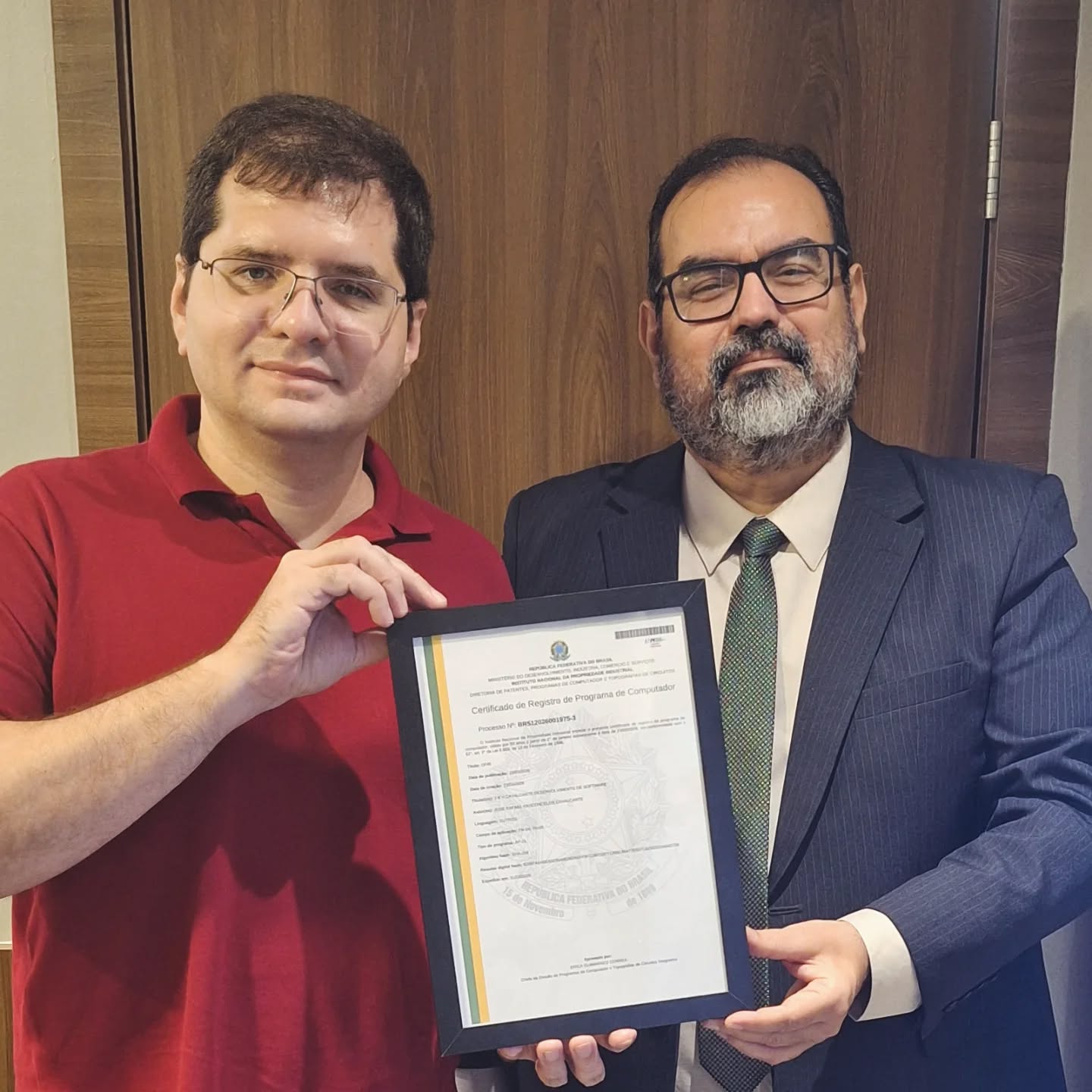 Entregamos hoje o certificado de registro de programa de computador da OFIR, que conta com proteção oficial®️ pelos próximos 50 anos junto ao INPI - Instituto Nacional da Propriedade Industrial.
OFIR é um aplicativo voltado para controle financeiro de contas a pagar e receber.
Agradecemos ao Rafael Vasconcelos que gentilmente depositou confiança em nosso trabalho e desejamos muito sucesso.