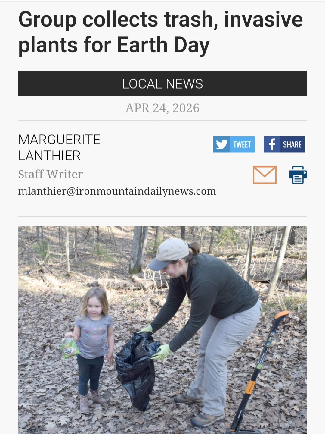Big thanks to our awesome volunteers who joined us on Earth Day to clean up Iron Mountain City Park! In just one hour we removed 3 bags of trash and some garlic mustard from one trail section!
We will have more volunteer opportunities throughout the summer all over our service area. Keep an eye out on our socials and on our website for details, and join us in the field!
https://www.ironmountaindailynews.com/news/local-news/2026/04/city-park-cleanup/
#earthday #parkcleanup #invasivespecies #garlicmustard