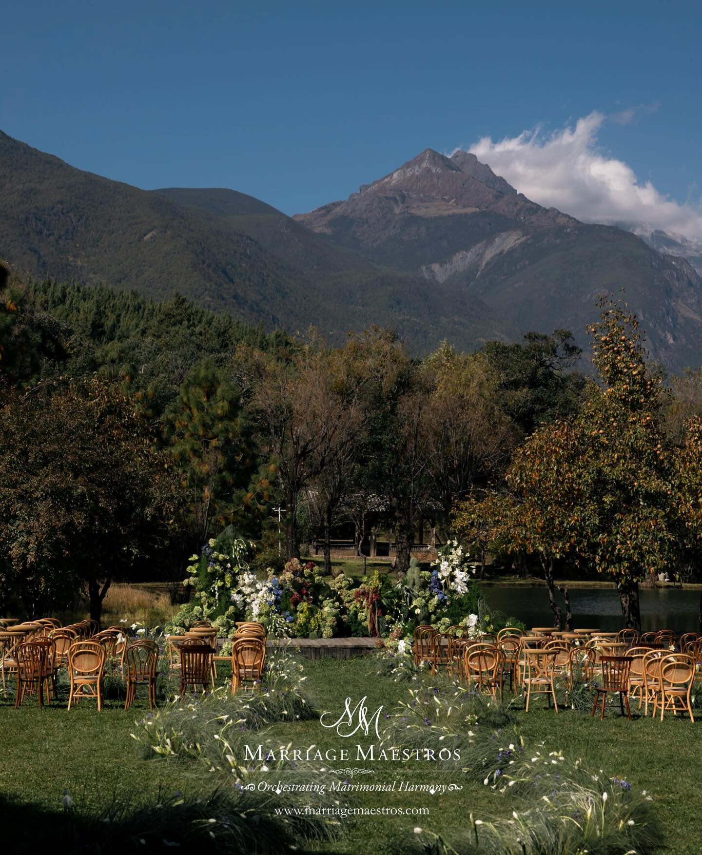 Just before the moment unfolds ๐โจ
Set against the majestic Jade Dragon Snow Mountain, a setting so quietly beautiful it holds the promise of everything to come ๐ค
.
.
.
Wedding Planner: @marriagemaestros @weddingmaestros
Photographer: @wirunkultanphotography
Videographer: @krirakrit
Floral: @poppypod.floral
Venue: @hyllavintagehotel
#hkweddingplanner #hkwedding #mmcouple #mmweddings #marriagemaestros