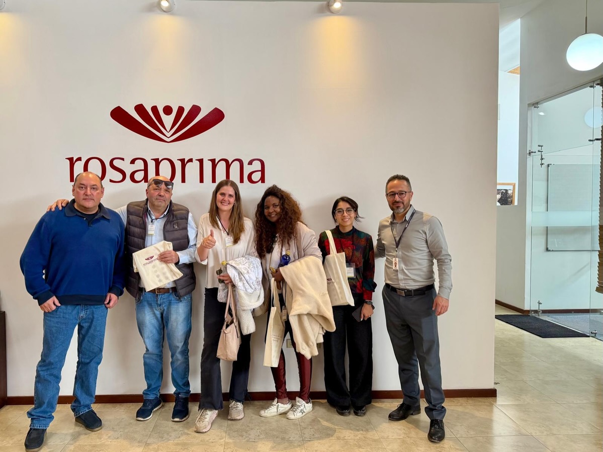 Always be closing! Thank you @rosaprimaroses ✨🤝