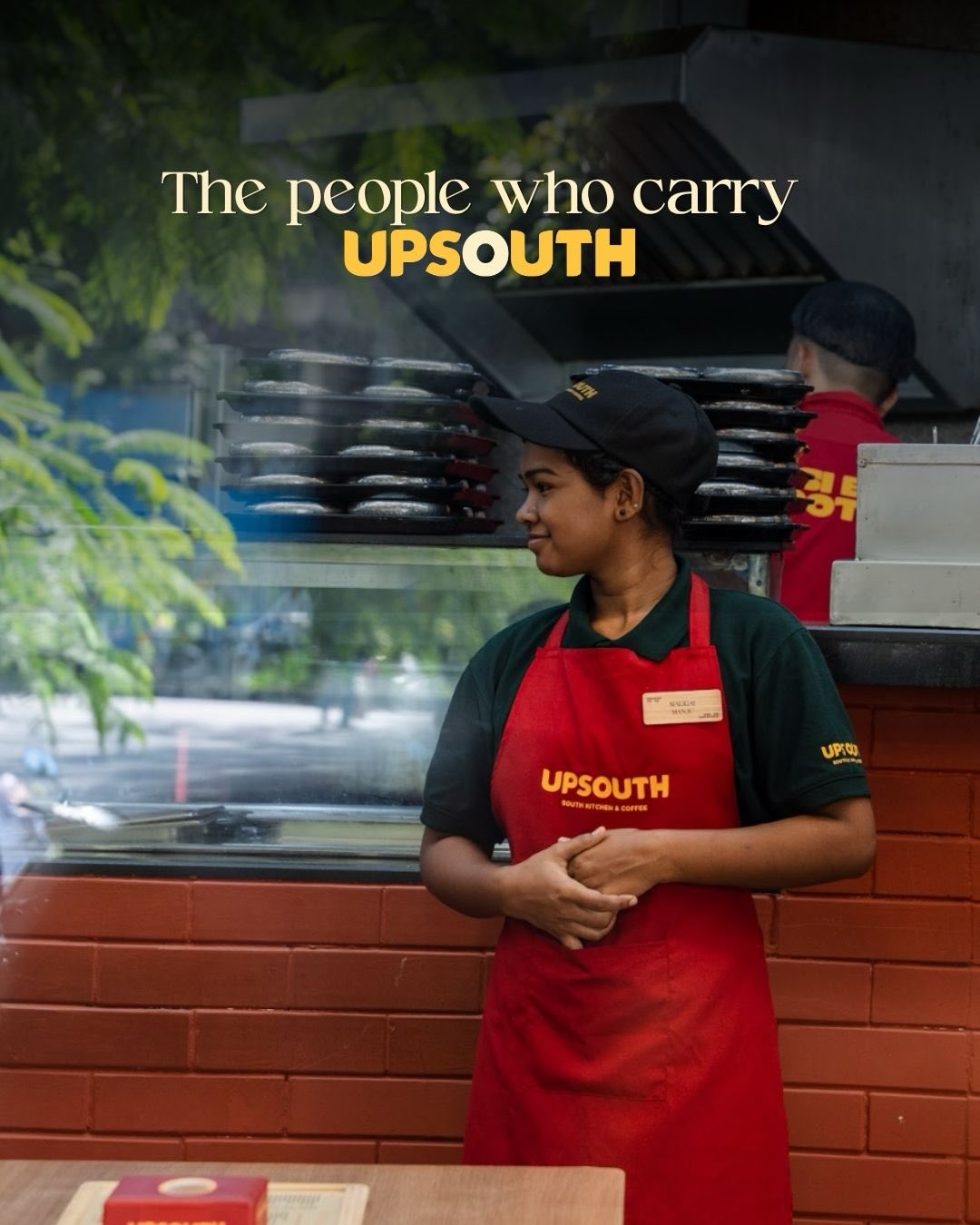 From the kitchen to your table, it’s them who quietly bring everything together, making it feel just right, with a kind of care that shows up in the smallest details and makes it all feel warm and familiar. 🧡
( Upsouth, staff, south indian food, podi dosa, kaapi, idly, south indian kitchen, guwahati, pune )