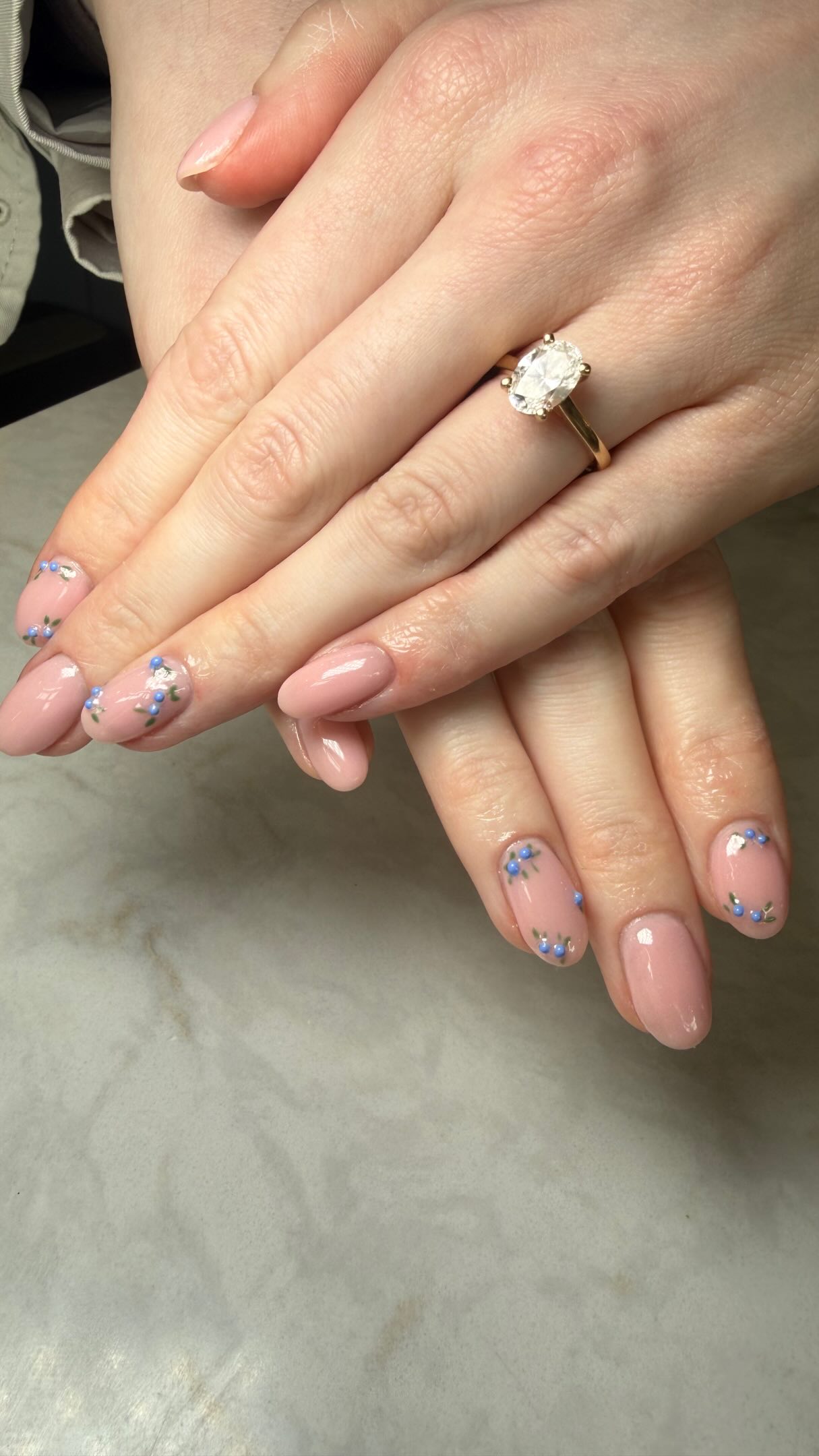 🫐 blueberry nails 🫐
#blueberrynails #nailsyeg #yegnails #yegnailtech #yegnailsalon
Would you get this??