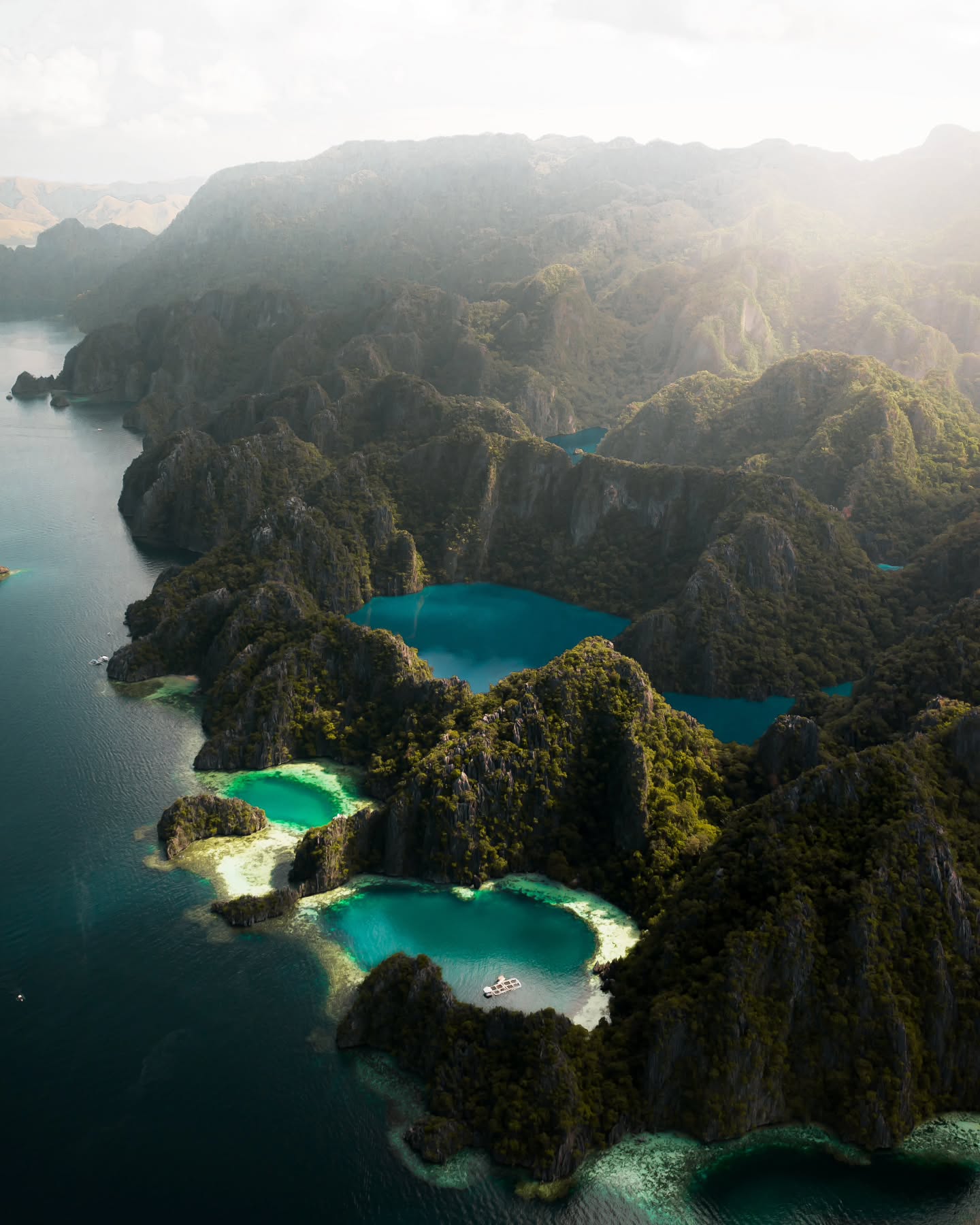 Palawan really said, “Here, lower your cortisol.”
#palawan #phillipines #islandlife #wanderlust #beautiful
