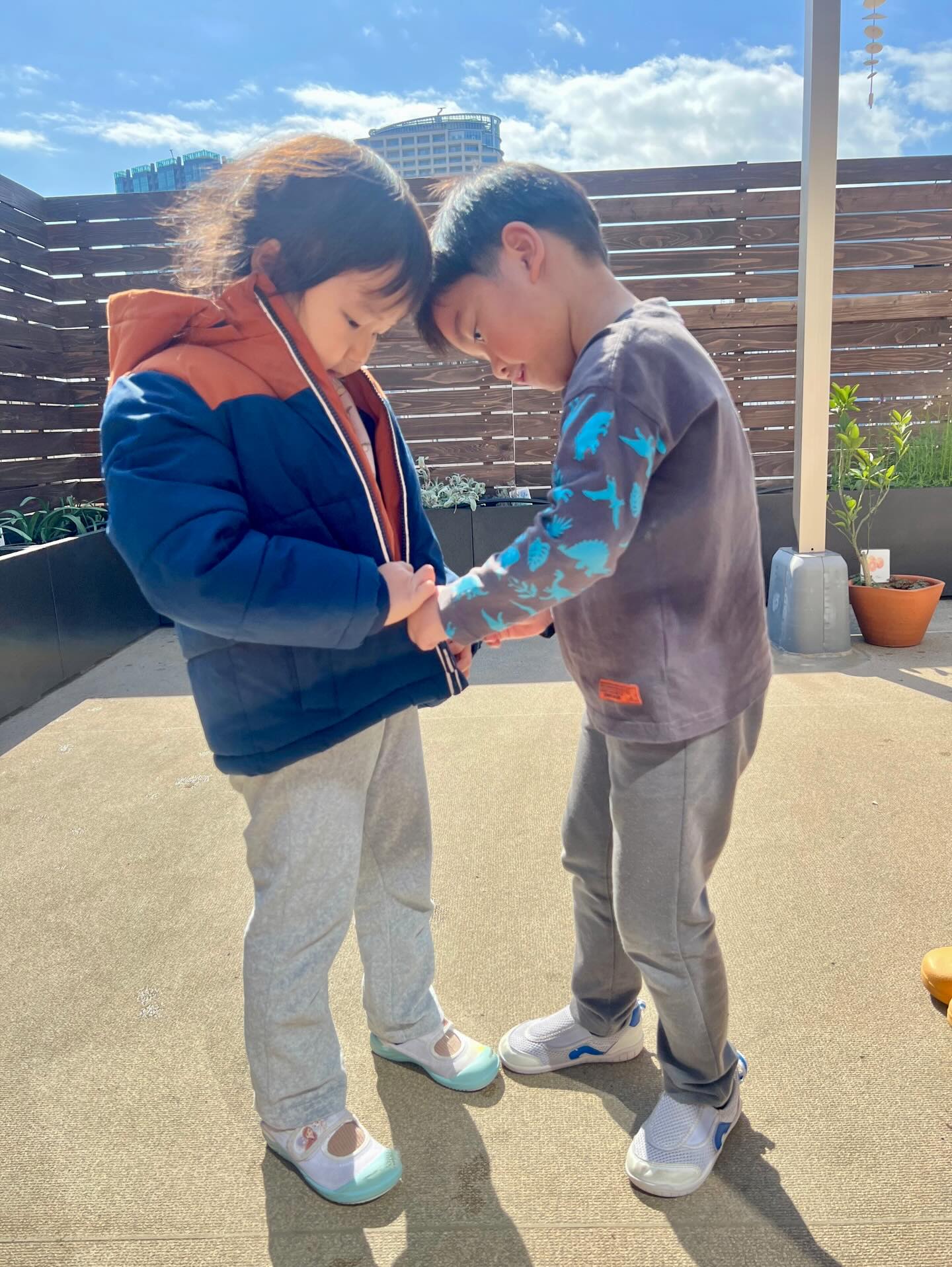 Simple interactions - offering help, taking turns, saying “please” and “thank you” - help children build respect and empathy. These small moments shape a peaceful and connected community.
Save for gentle reminders.