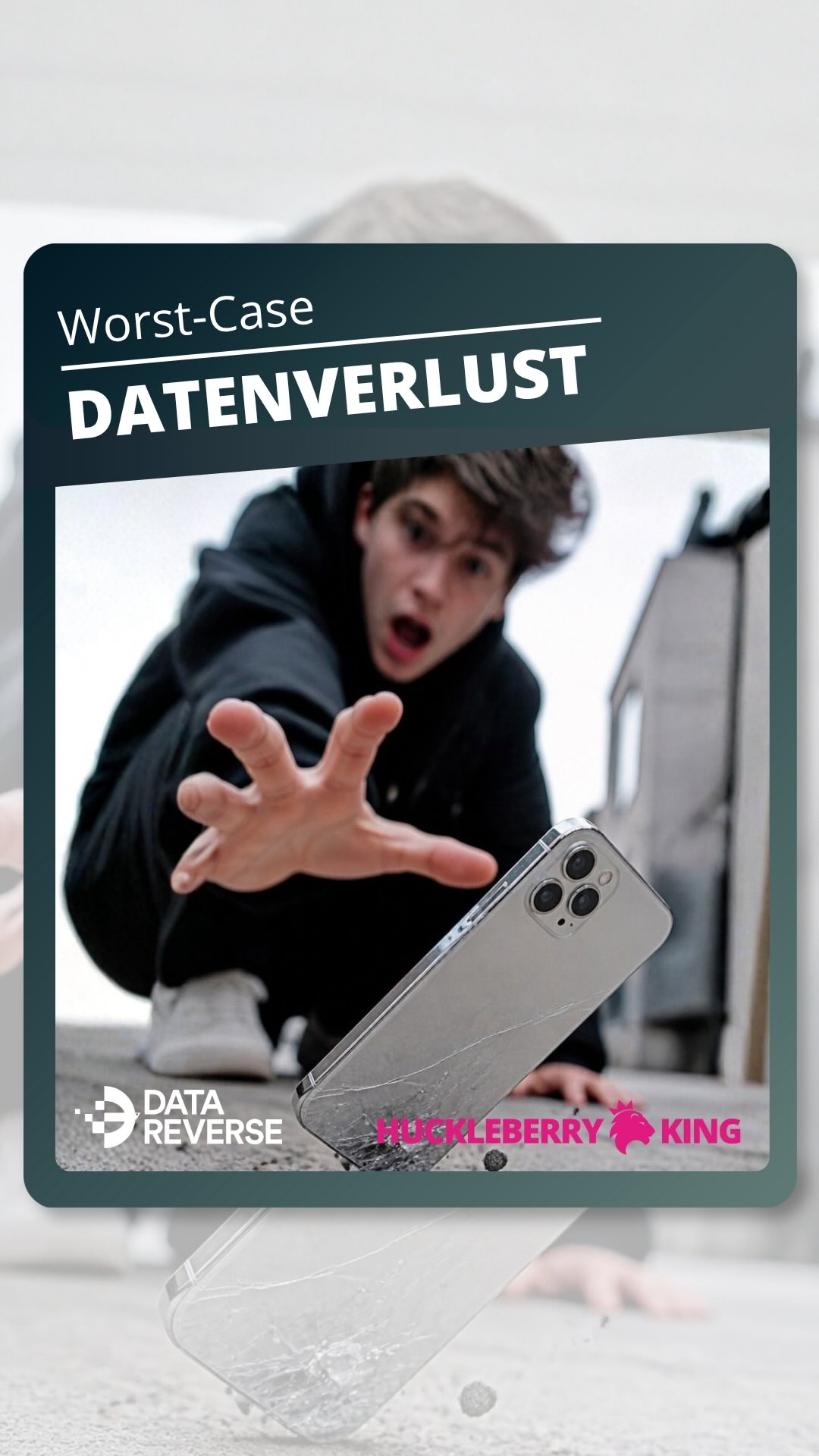 Alle Daten weg!!!😳
Ein falscher Klick, Festplatte kaputt oder Raid-Ausfall - unser Kunde @datareversedatenrettung hilft!
Dafür haben wir genau diese Momente filmisch in Szene gesetzt🎥 Die Sekunden zwischen Panik und Rettung. Denn genau dann kommt Data Reverse ins Spiel: Wenn verloren geglaubte Daten doch noch gerettet werden können🔍💾
Hoffen wir mal, dass ihr den Service nie braucht. Aber falls doch: Jetzt wisst ihr, wen ihr kontaktieren müsst.😉
#huckleberryking #datareverse #behindthescenes #filmproduktion #datenrettung