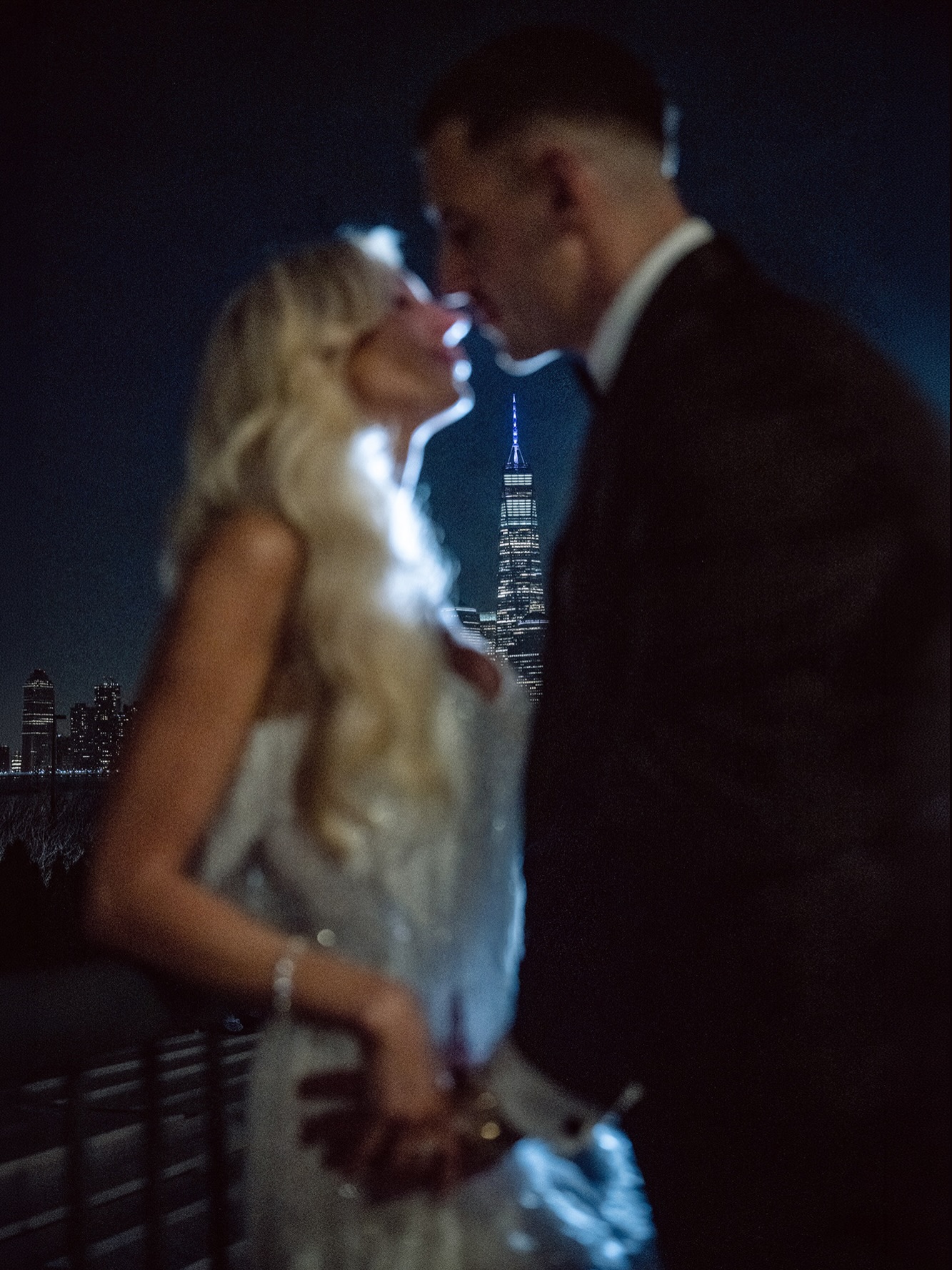 City lights, quiet moments, and a love that steals the skyline ✨ @savtaylor.d & @fatmir_dervishaj at @libertyhousejc
.
#libertyhousewedding #weddingday #njweddings #weddingphotographer #empirestatebuilding
.
Photographer: @alykulerphotography
Venue: @libertyhousejc