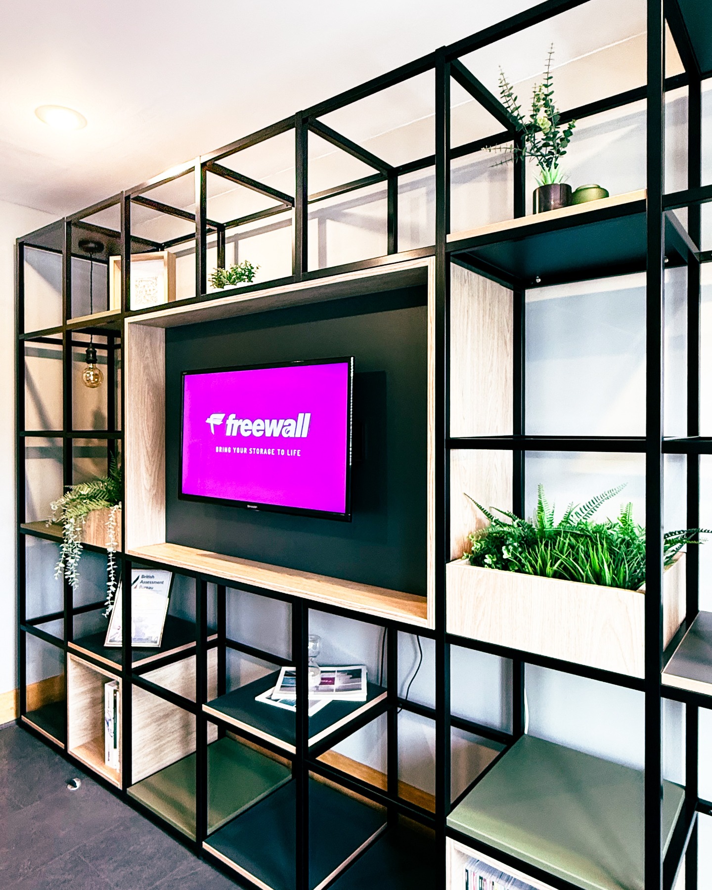 Grid systems aren’t just about looks... they change how offices work.
With Freewall QB, you can define spaces without walls, adapt layouts as projects evolve, and combine storage, planters, and display shelves into one clean system.
Flexible, functional, and built for real workplaces.
📩 Got a project coming up? Let’s talk.
#freewallQB #zoning #officelayout #workplacedesign