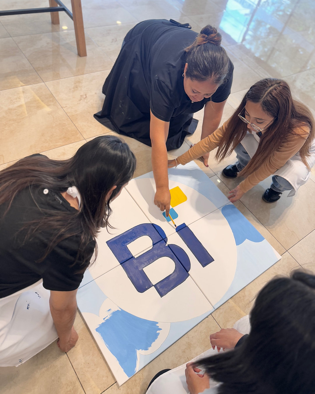 ¿Team building solo para divertirse? Mucho más que eso. Fortalece la comunicación, la colaboración y la cultura de tu empresa. Lee nuestro artículo y transforma tus actividades: Link in Bio
#TeamBuilding #TalentoHumano #EmpresaGuatemalteca #CulturaOrganizacional #RecursosHumanos