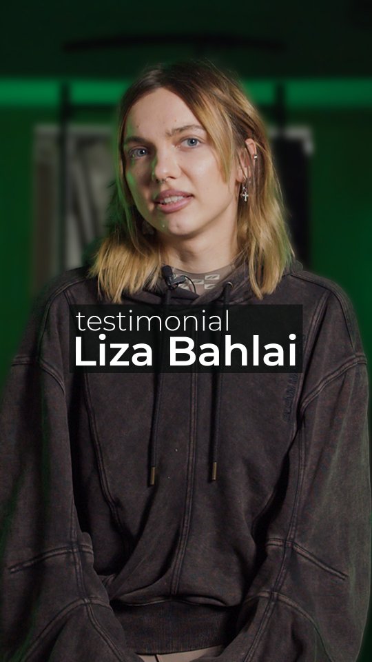 Client Testimonial – Liza Bahlai | Advance Training
Liza Bahlai began her journey at Advance Training three years ago with an initial focus on aesthetics, hoping to evolve her physique. However, the most meaningful progress came from building consistency. Before joining, she struggled to maintain any long-term routine, but regular training gradually became a cornerstone of her life.
Through personalized coaching from Tino Janíkov and the supportive environment at Advance Training, Liza discovered a genuine passion for the process. She learned more about her body, movement, and function than she had ever realized, and overcame the perfectionism that had previously hindered her progress.
Today, the gym is far more than a place to train. For Liza, it represents stability, growth, and a reliable space to return to — both physically and mentally.
Learn more about Advance Training at www.advancetraining.cz
@dr.tino.janikov