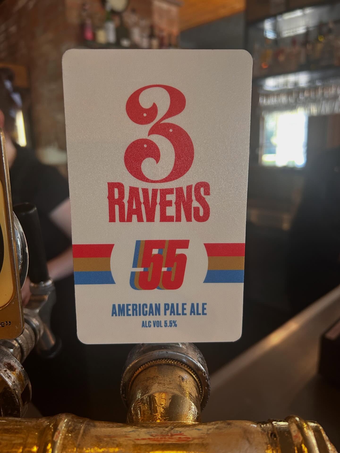A crowd fav back in the day when we first reopened post fire. We couldn’t help but grab a keg when we heard @3ravensbrewery were brewing a special batch.
Clocking in at 5.5%, it’s a complex beast built on a massive 5 grain grist & loaded w/ 5 heavyweight hops like citra & galaxy.
Drop in to check it out while it lasts
#americanpaleale #rotatingtapspecial