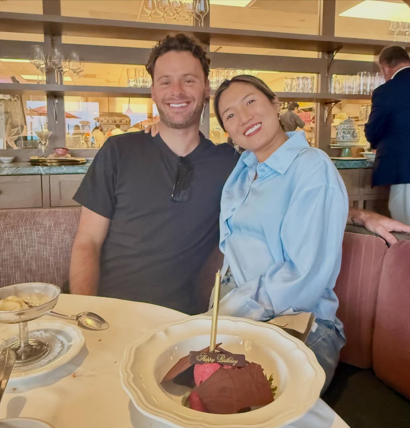 Them: when’s your birthday?
Me: the day before 420
🎂🥳⛱️☀️💫
That’s how I’ve been getting people to remember my birthday since I was 16 😂
Shout out to Neal for the most perfect birthday stay+vibecation I could ask for and to @ritzcarltonbacarasb @marisellarestaurant for the best meatballs I’ve ever had in my life. Wow. 🍝❤️🔥
Thank you to everyone else for all the birthday love, I felt it I felt it✨