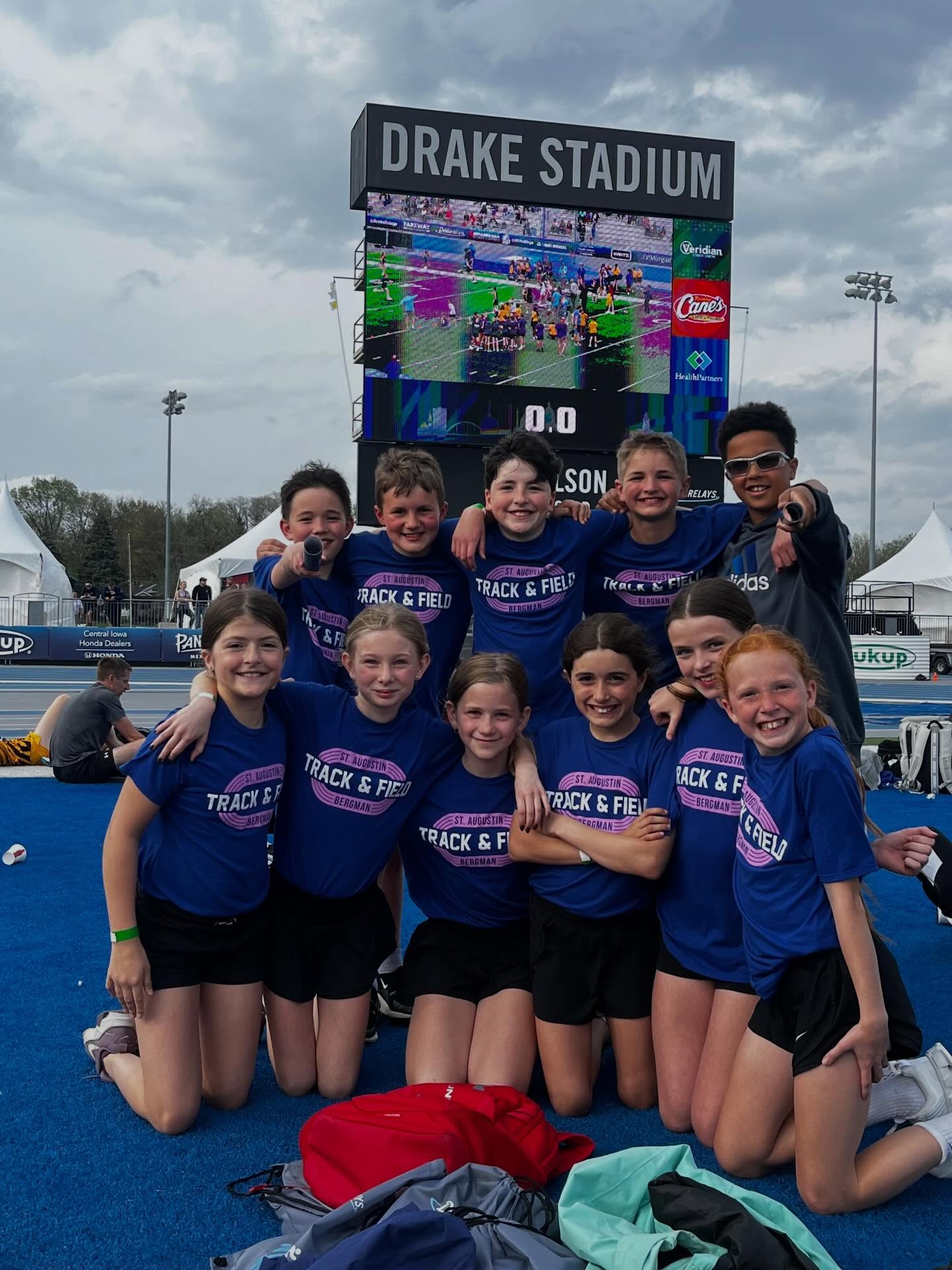 So proud of our Bergman Academy 5th graders who ran at Drake Relays today! 💙💙💙