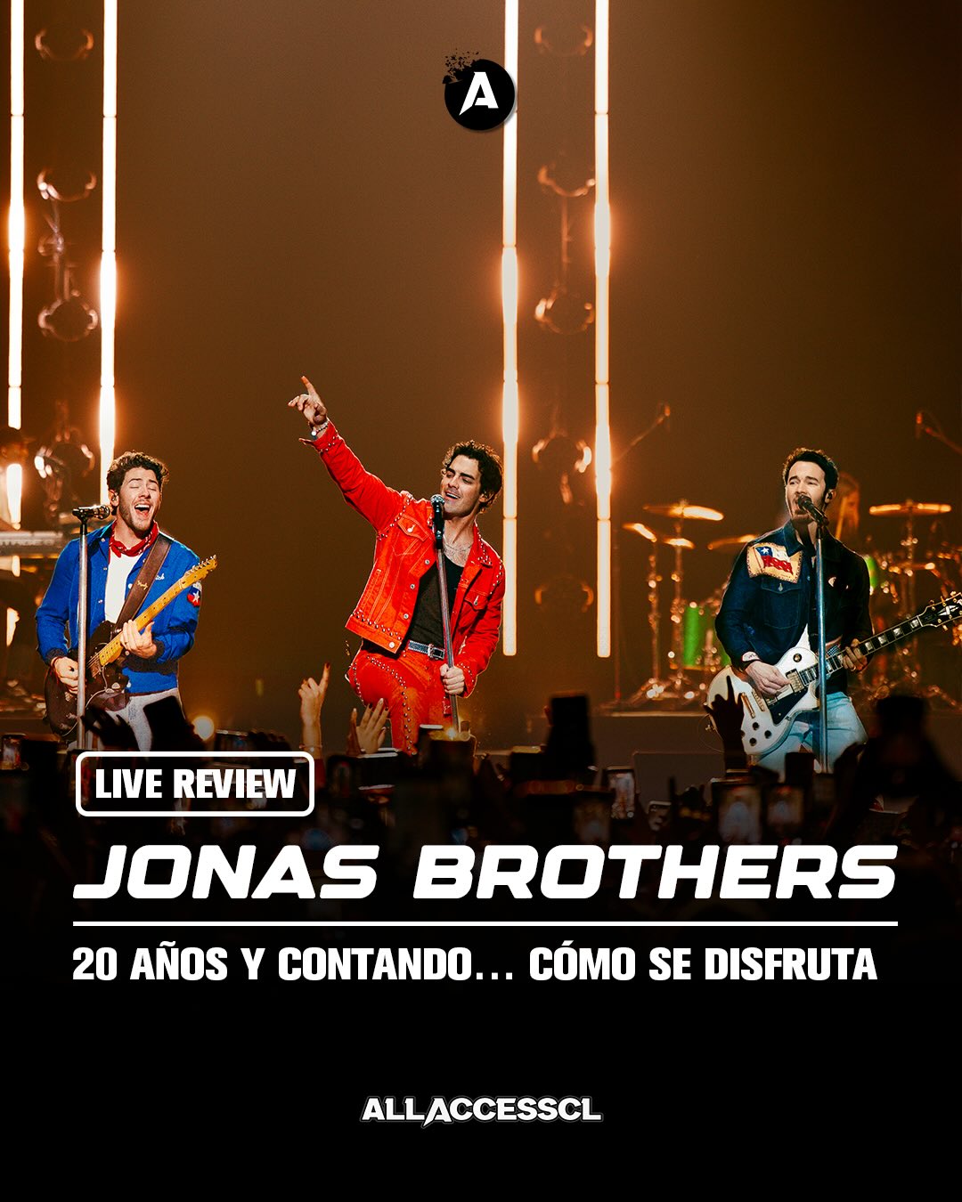 20 años… y cómo se disfrutan 🔥 Jonas Brothers volvieron a Chile para reafirmar una conexión que va más allá de la música. En el Movistar Arena, ofrecieron un show de casi dos horas donde la nostalgia, la energía y la cercanía con su público fueron protagonistas.
Con un repertorio que cruzó todas sus etapas —desde clásicos como “S.O.S”, “Lovebug” y “Burnin’ Up”, hasta su material más reciente—, el trío construyó una experiencia pensada para el fan: dinámica, emotiva y llena de momentos memorables.
✨ Hubo espacio para todo: interacción constante, pasarela, guiños a sus carreras solistas y sorpresas sobre el escenario, en una noche donde Kevin, Joe y Nick demostraron madurez, oficio y, sobre todo, disfrute.
📸: @lukascruzat
✍🏻: @ramirescl para @allaccesscl