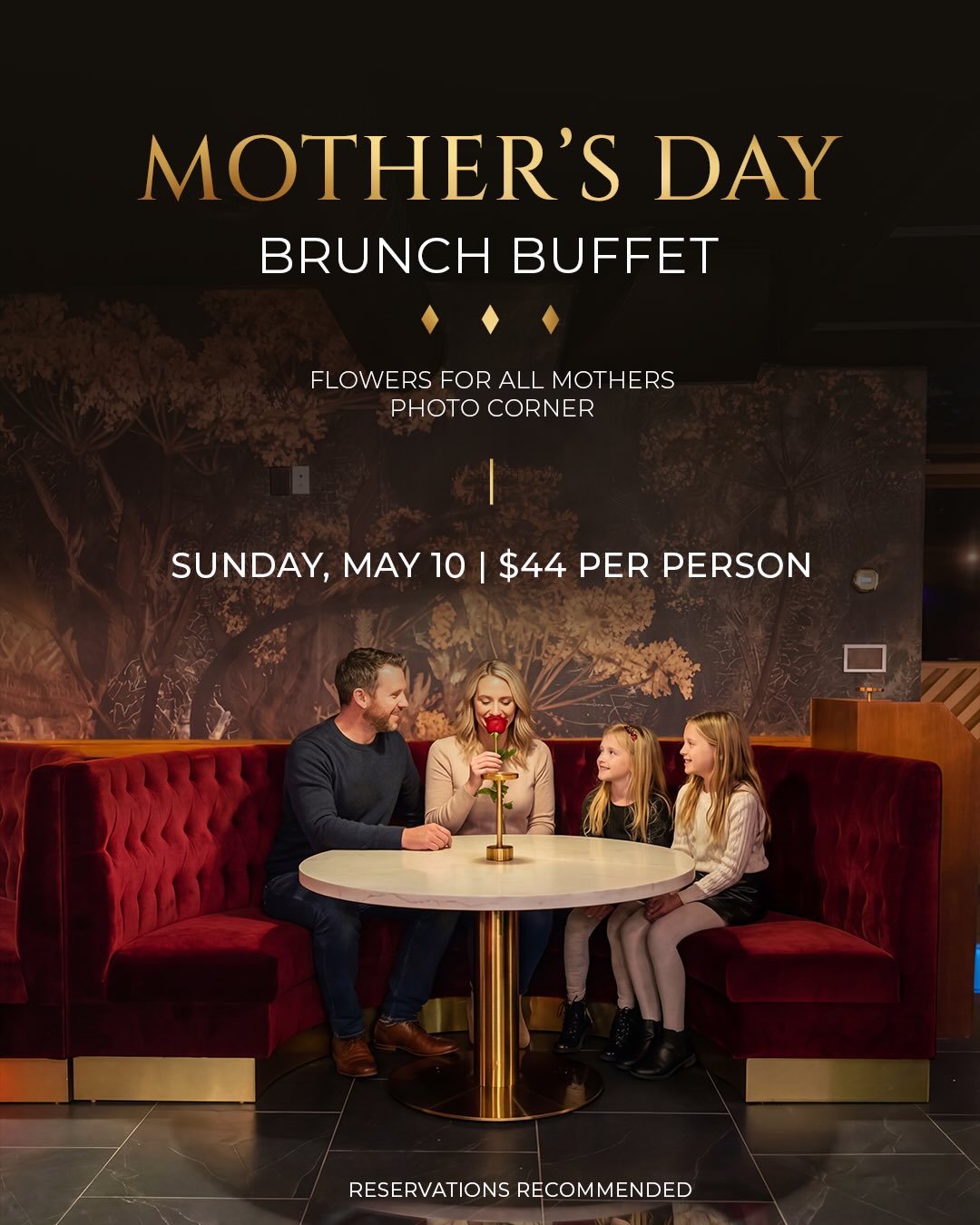 This Mother’s Day, let brunch take care of everything.
Sunday, May 10 | $44 per person
Featuring our roast beef carvery, flowers for every mom, and a photo corner to keep the moment.
For Reservations & Info:
📞 905-333-6627
🔗 https://www.squires.pub/reservations
📍 3537 Fairview St, Burlington, ON