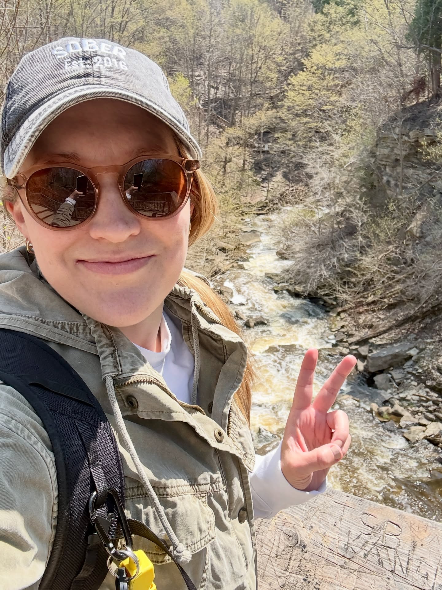 ⭐️⭐️⭐️⭐️⭐️ for Waterdown 👉🏼 Smokey Hollow trail!
Waterfalls, rapids, roots, rocks, moss and inclines - this trail has it all 🪨 🍃
It’s definitely a moderate hike and if you do the 12k loop, the last km is all UP so she’s a challenge but highly recommend and will definitely be back! 🥾
@brucetrail_btc
@ontarioparks
@womenwhoexplore
@womenwhohike
@womenwhoexplore_ontario
.
.
.
#womenwhohike #womenwhoexplore #exploreontario #ontarioparks #soberfun