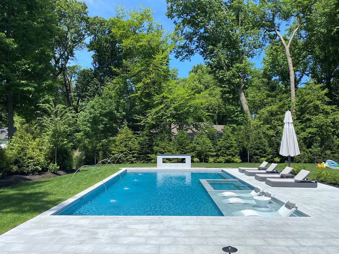 @MarmiroStones Complete Crema Oliva®️ backyard! Timeless paradise! Let’s dress up your space with our beautiful collection of natural stones! #WilmingtonNC #Landscaping #Outdoorliving #coastal #design #create #elevate #motivationmonday The Outdoor Living Designer 910-834-4099 Design-Create-Elevate