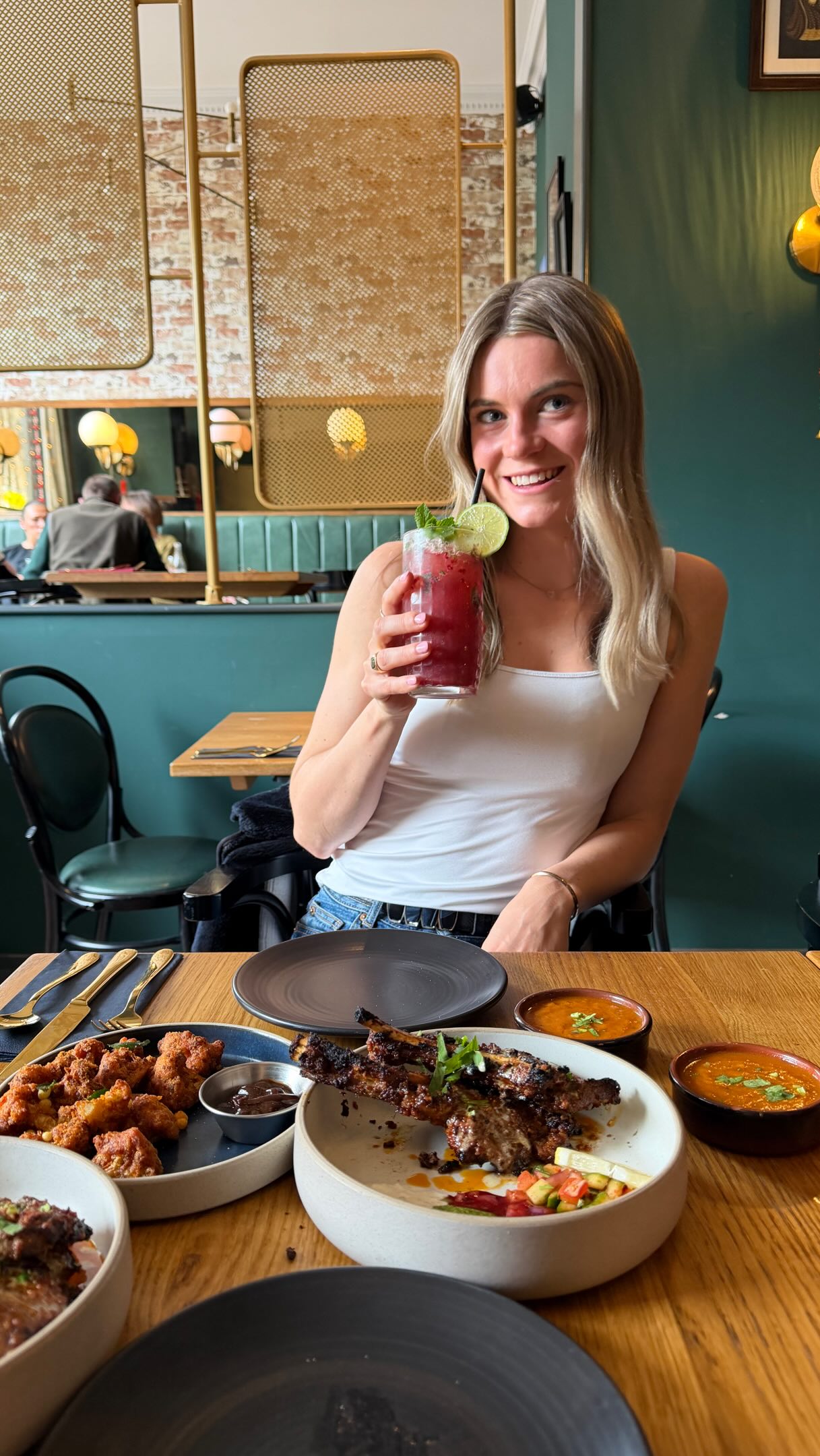 Bombay Bistro has just landed in Bruntsfield and we are SO excited that they’ve also joined the GG membership, offering members 10% off! 🇮🇳 🩷
Founded and led by award-winning chef Mandeep Saini, formerly of the world-renowned Gleneagles and The Berkeley in London, the restaurant brings a modern Bombay-inspired menu to the capital, fusing authentic Indian flavours with Scotland’s finest seasonal ingredients 💫
You can get your GG membership via girlgrads.com!
Gifted| Part of GG Membership