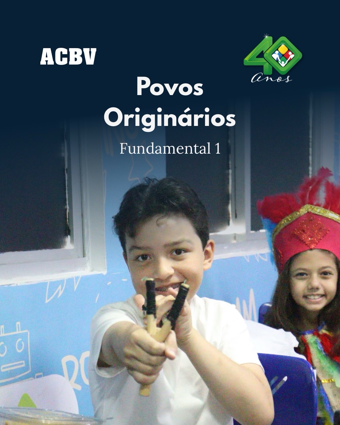 “De um só fez ele todos os povos.” (Atos 17:26) ✨
Os alunos do 4º ano tiveram uma aula especial sobre a formação da cultura brasileira. Olhamos para a história dos povos originários, africanos e portuguesessob a luz do respeito e da valorização de cada ser humano.
Entendemos que a nossa identidade é fruto de uma mistura rica, onde cada cultura trouxe talentos e saberes únicos. Celebrar essas diferenças é honrar a obra do Criador, que nos fez diferentes para que pudéssemos aprender uns com os outros em comunhão. 🇧🇷🙏
#ACBV #40anosACBV