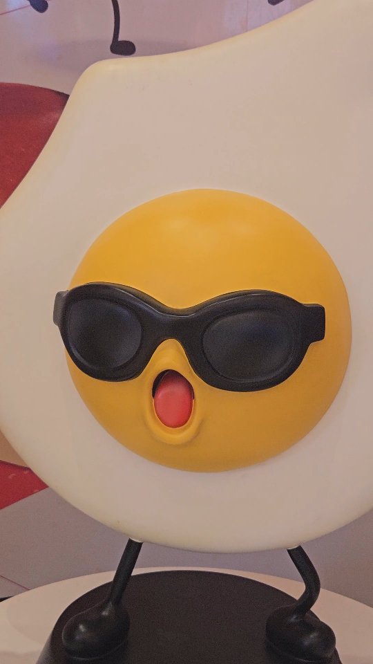 We're in #lasvegas this week and pitching our Food Hall Vid at https://youtu.be/79wK4lPxltg