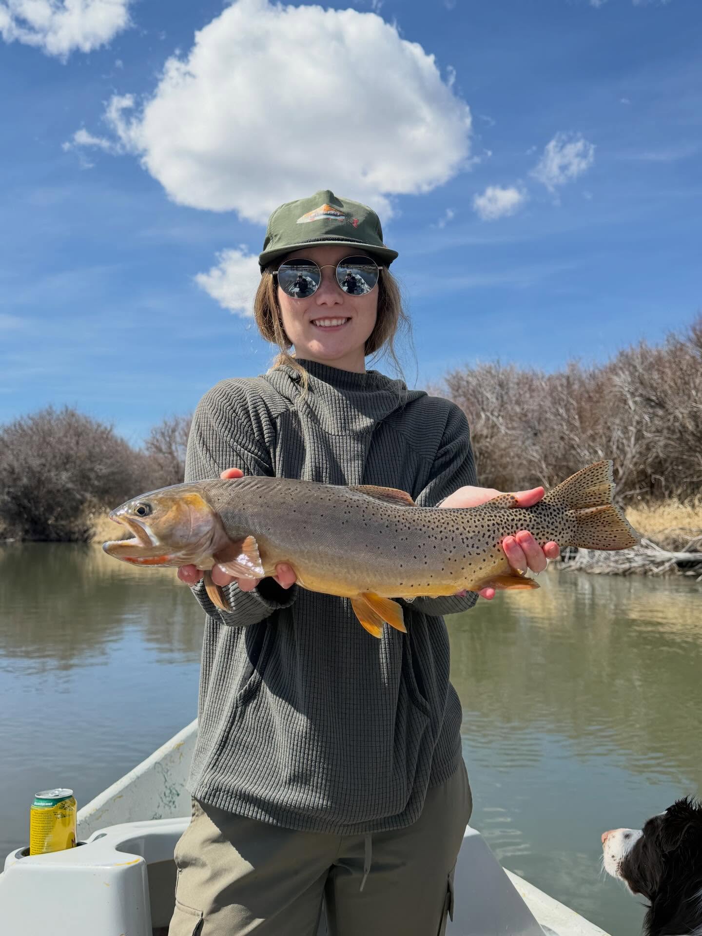 Spring…. The fishing’s been unreal—bugs popping, fish looking up, and days that just keep getting better. One of those stretches you wish would slow down a little. Book a trip at www.westernriveranglers.com or +1 (307) 200-7037.
#trout #tetons #jacksonhole #flyfishing