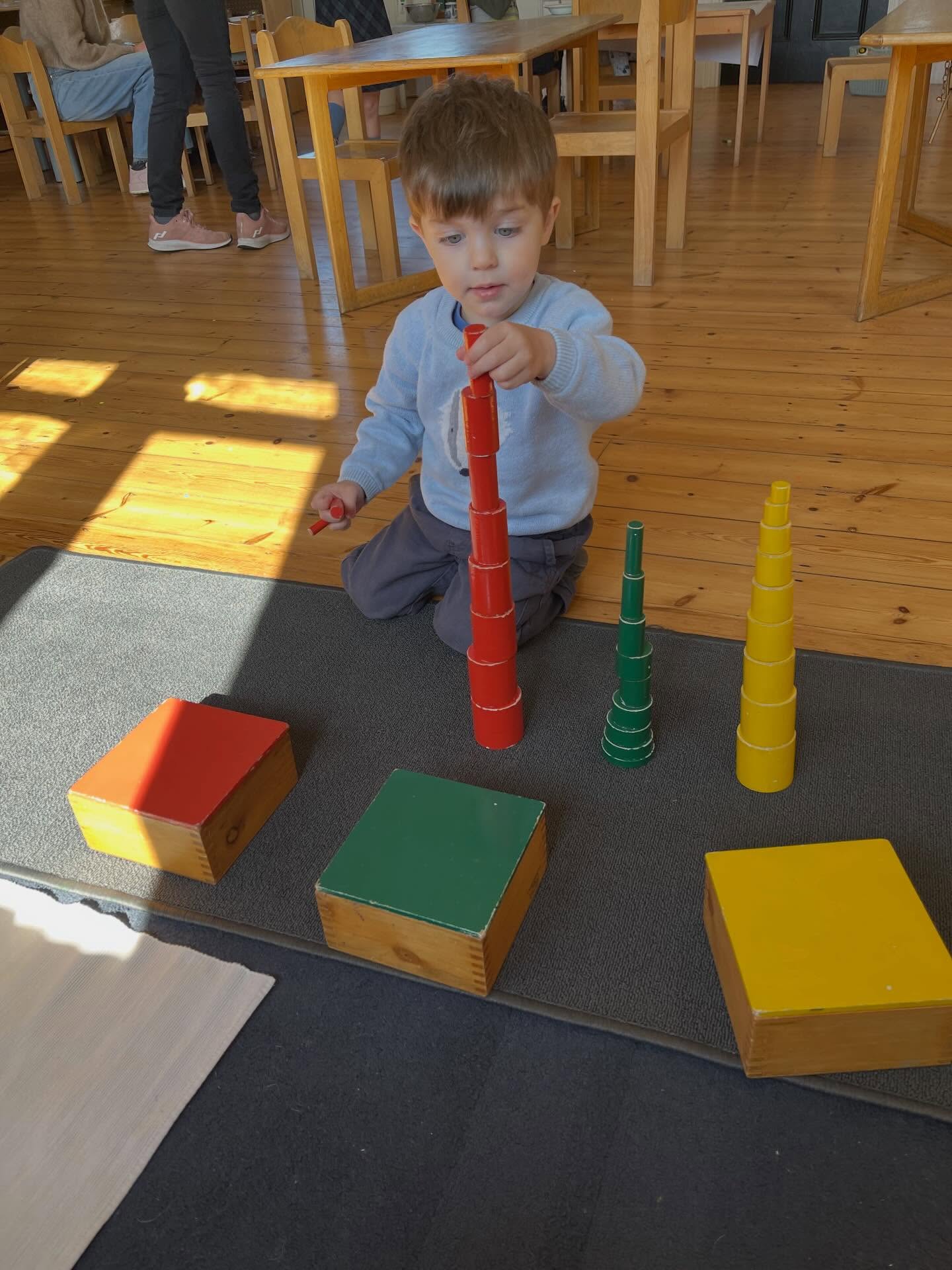 A wonderful start to the summer term. Swipe to see our pictures. Classroom, gardens, and forest joy.β¨
#montessori#forestschool#henleyparents
#marlowparents#earlyyears
β¨