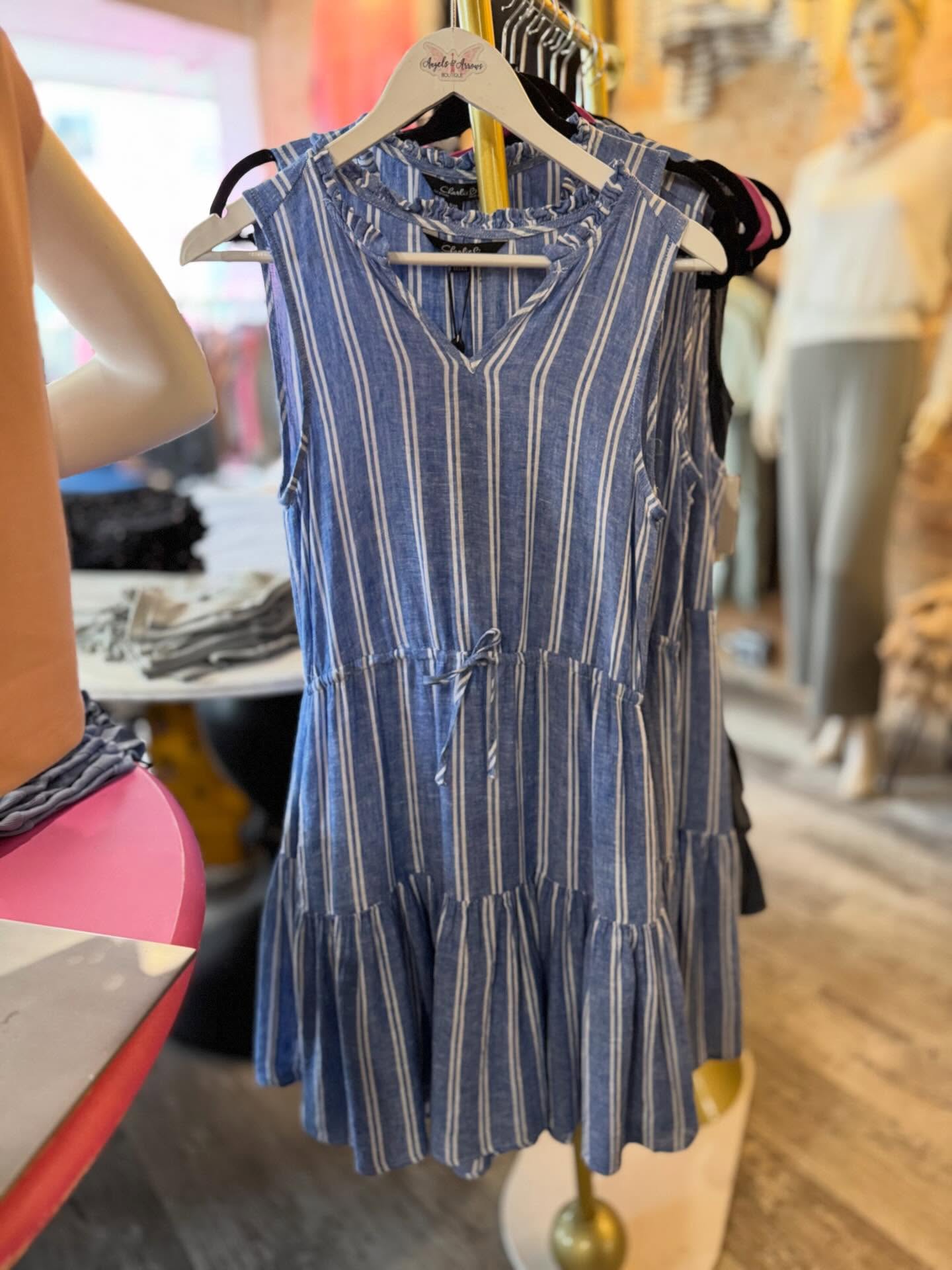 It’s finally time!!! 🌸🌿🌼🌷
Show off some leg, be comfortable, be cute! Add a layer when needed. Grab your new favorite sandals to match!
#warmweatherstyle #springfashion #summerfashion #dresses #minidress
